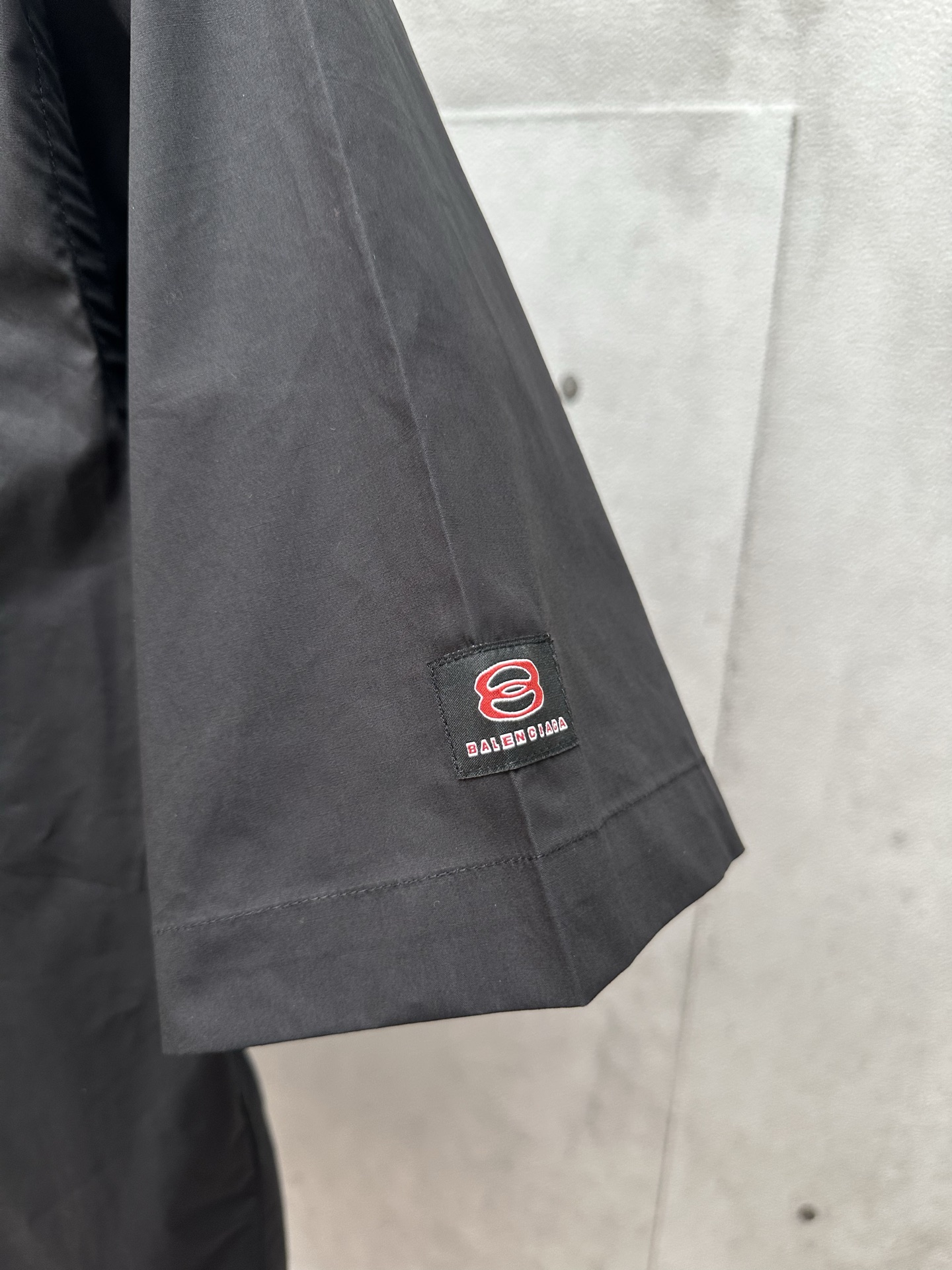 BALENCIAGA Men's Workwear Short Sleeve Large Fit Shirt "Black" (839215TRM171000）