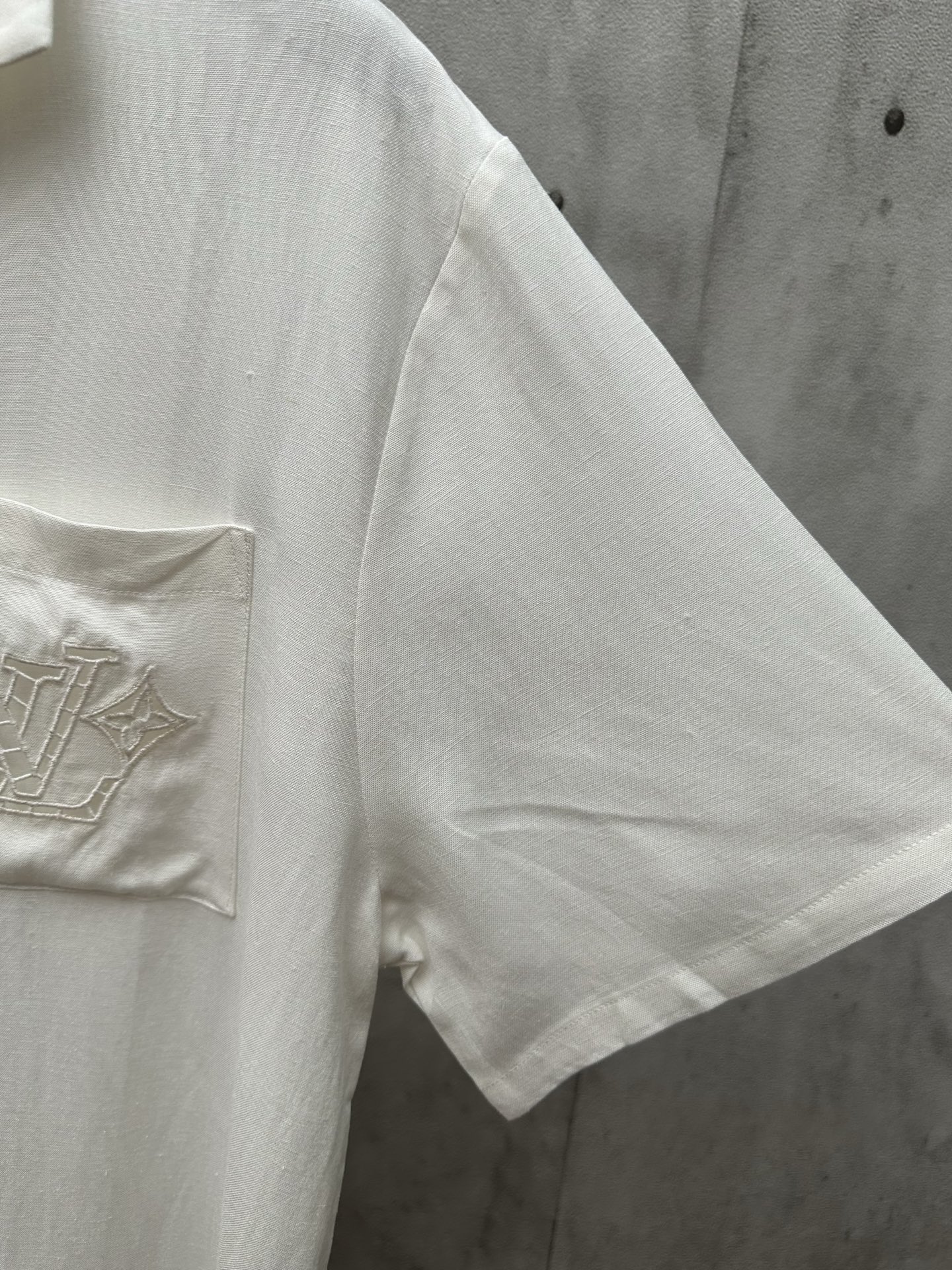 Louis Vuitton Embroidered summer shirt（1AHVUQ）