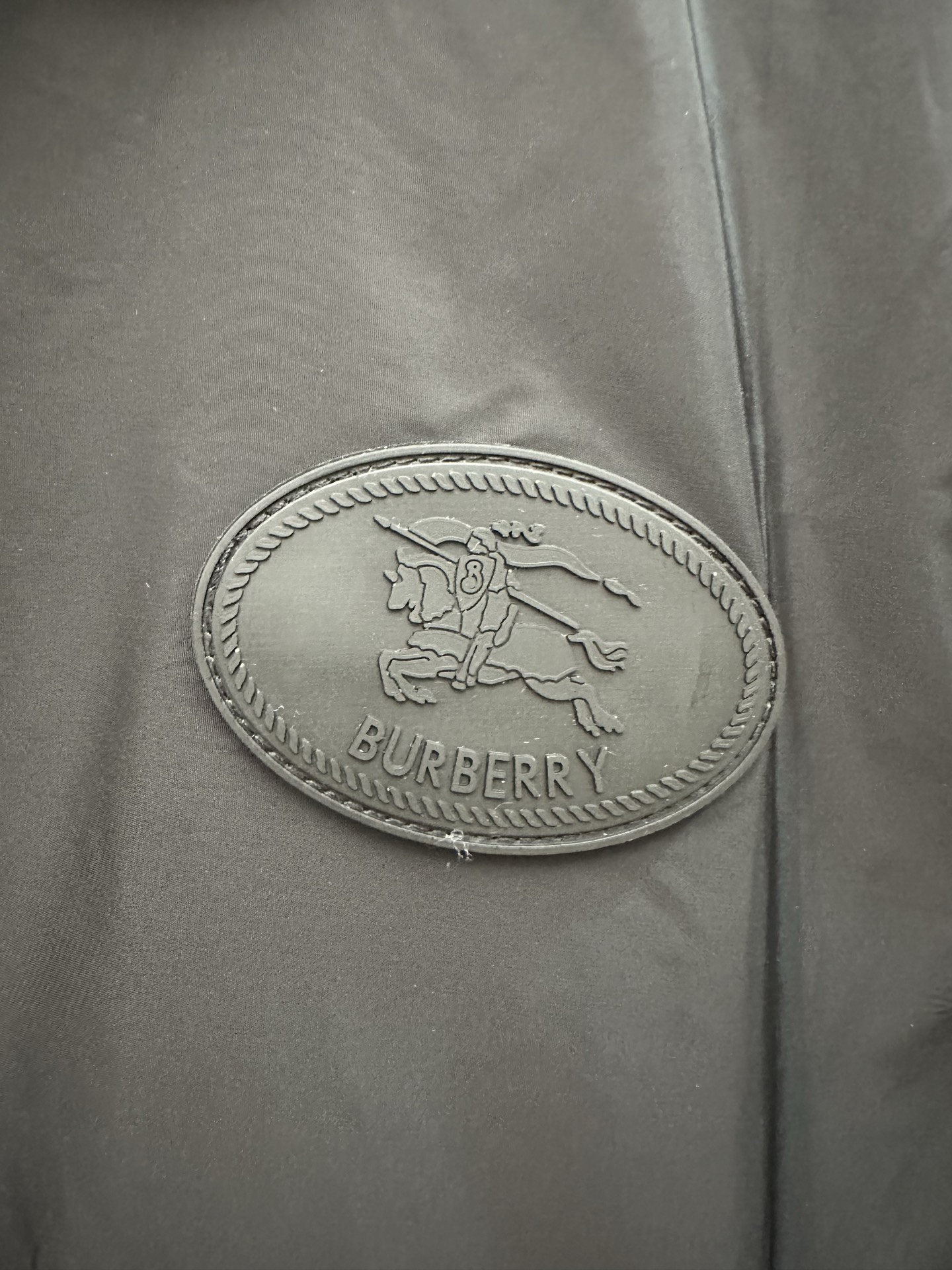 Burberry Knight Stamp Jacket（811163611）