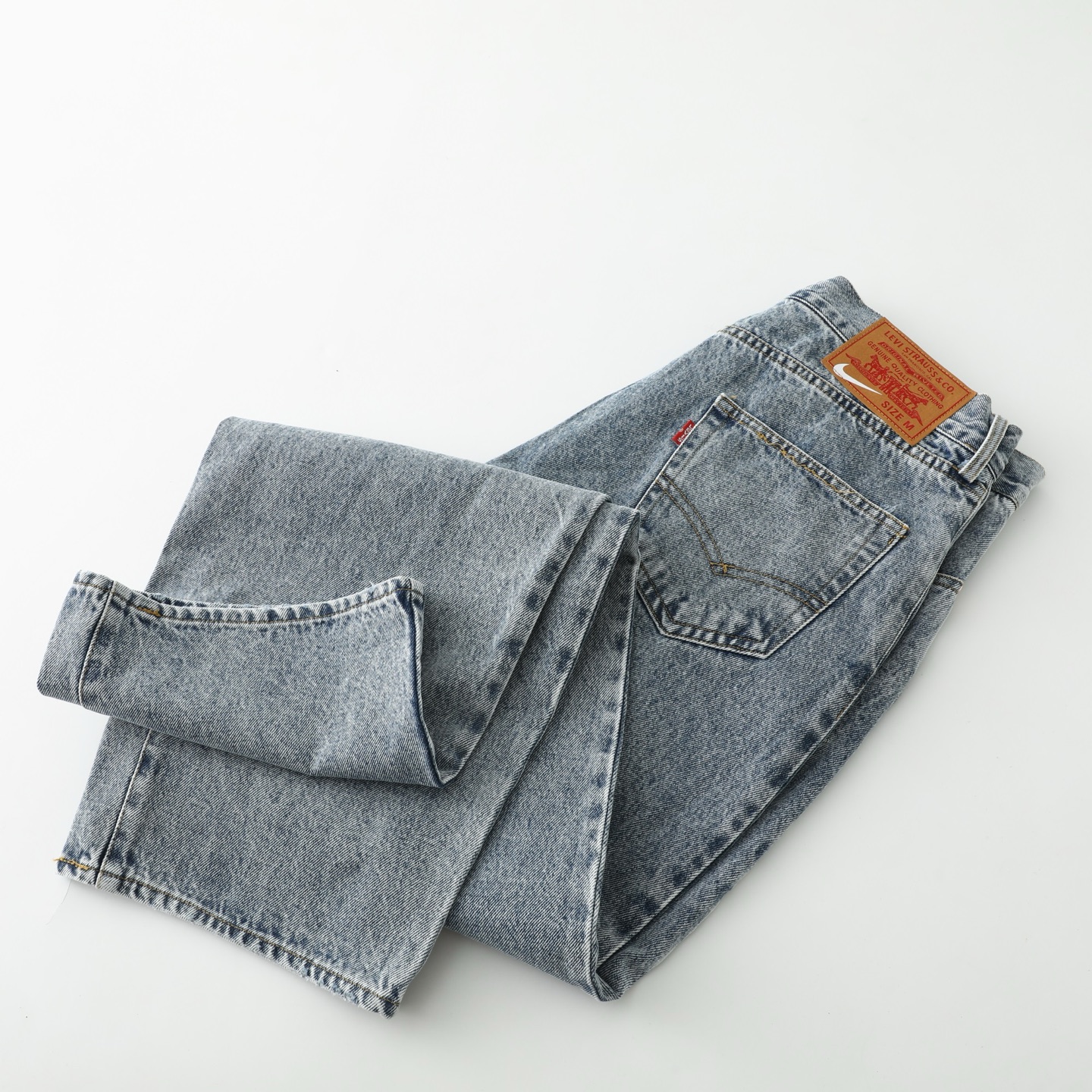 LEVI'S x Nike Baggy Jean "Light Indigo"（002TN-0000）
