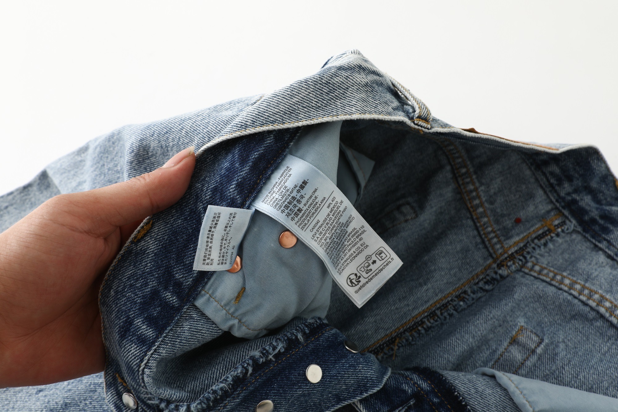 LEVI'S x Nike Baggy Jean "Light Indigo"（002TN-0000）