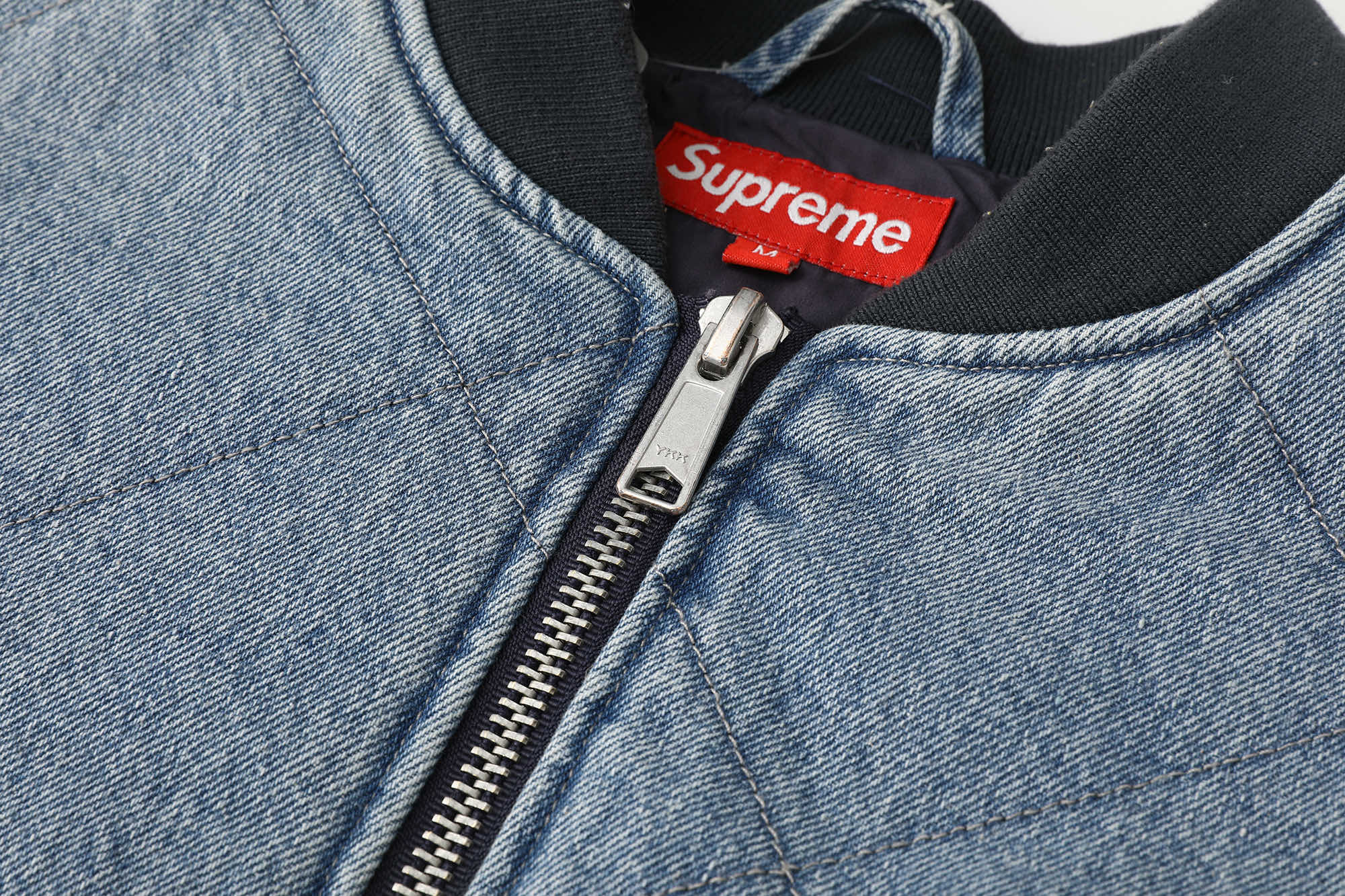 SupremeZip-Off Sleeve Quilted Bomber Jacket（SUP-FW25-068）