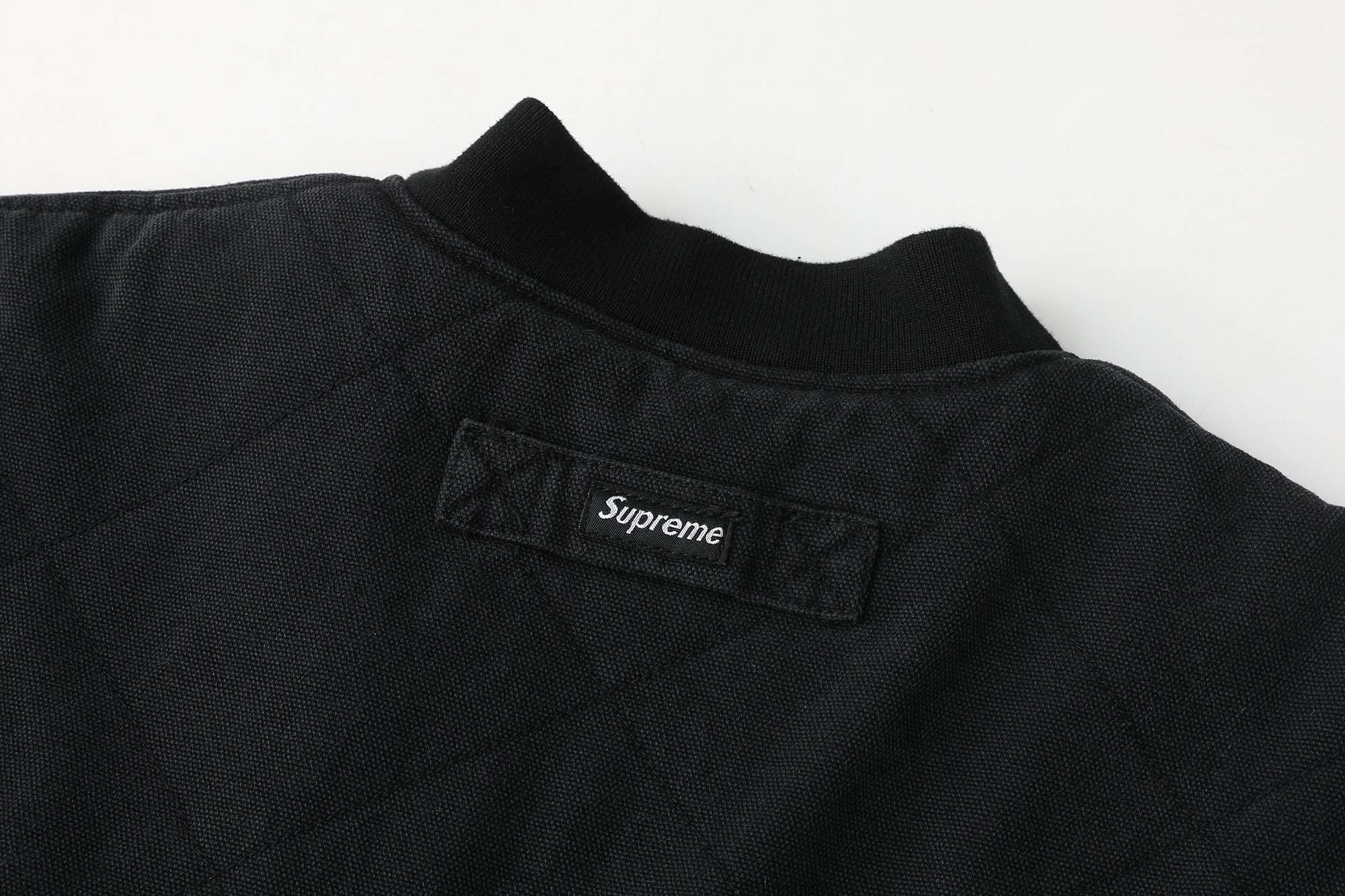 SupremeZip-Off Sleeve Quilted Bomber Jacket（SUP-FW25-068）