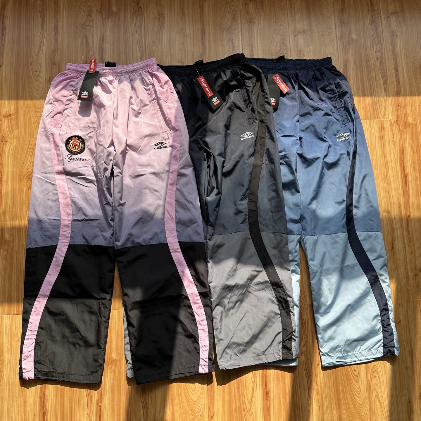 Supreme x Umbro Gradient Track Pants（SUP-FW25-022）