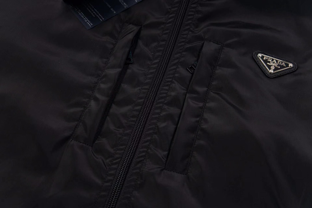 Prada Black/blue Re-nylon Jacket (SGC603-1WQ9-F0D9M-S-OOO）