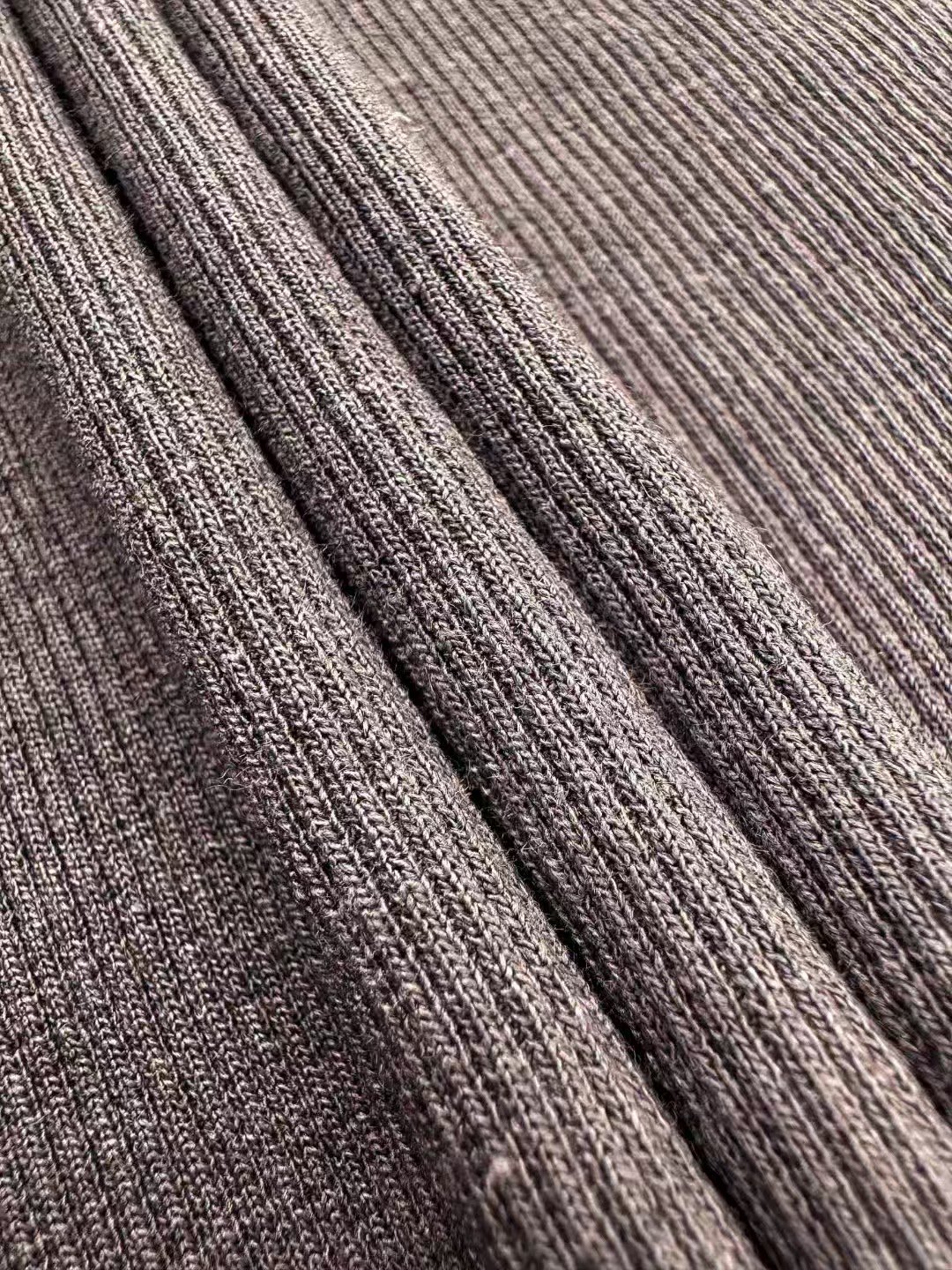 Saint Laurent 'CASSANDRE' vest（818532Y37EC1472）