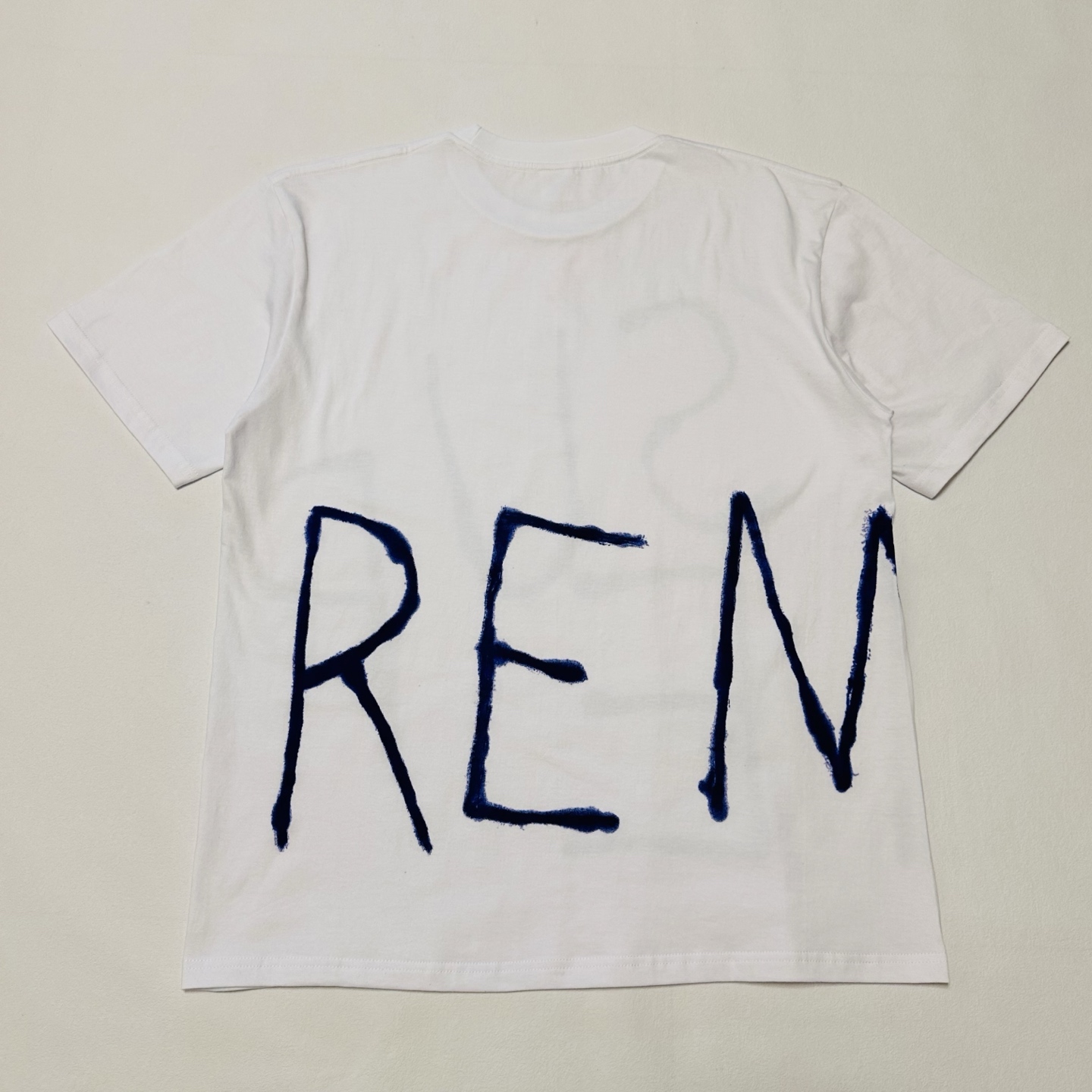 Supreme Painted Tee White（SUP-SS25-241）