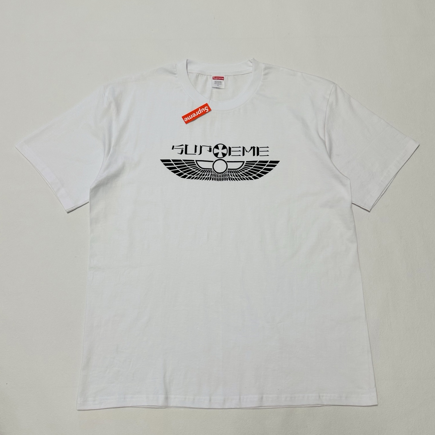 Supreme Wings Tee（SUP-SS25-244）