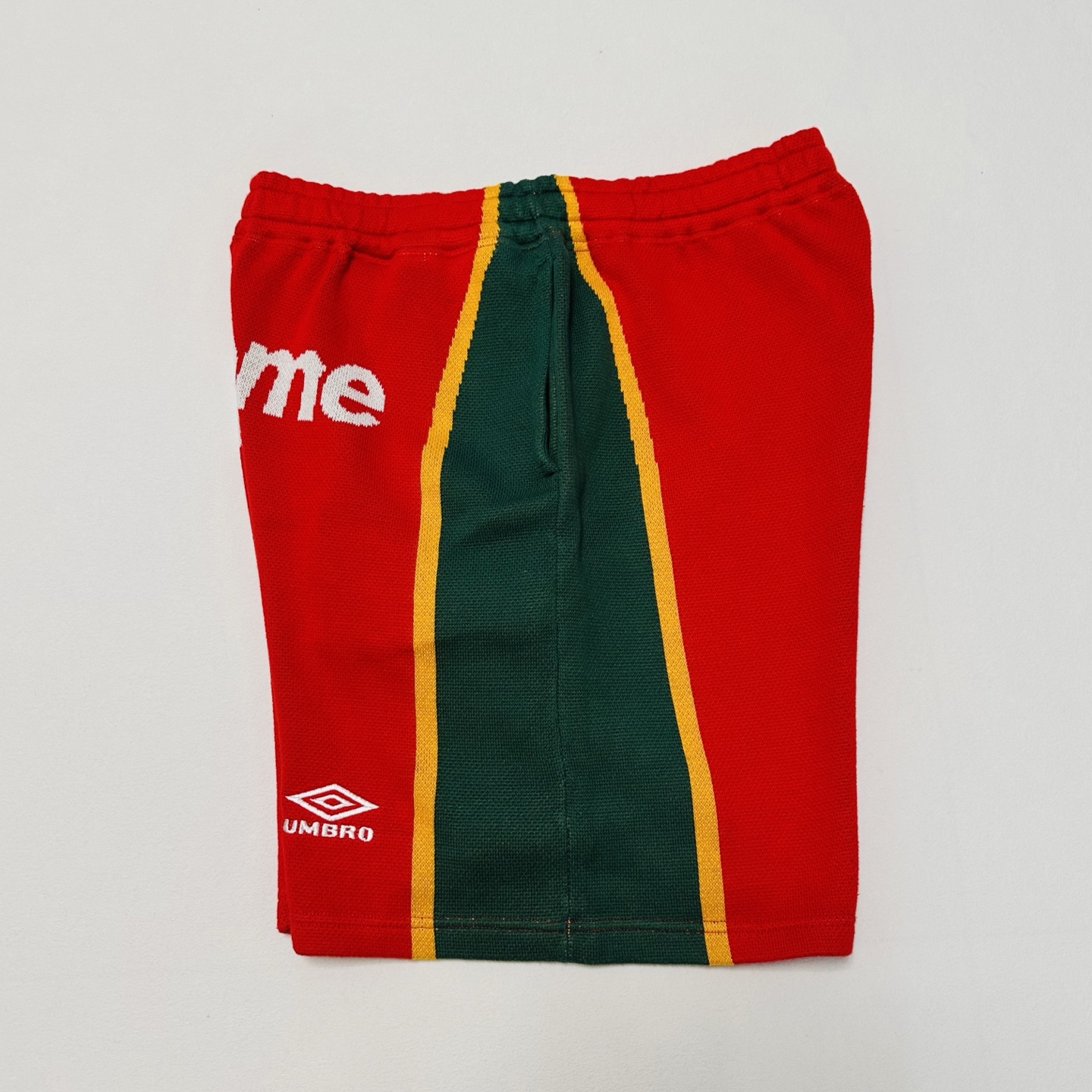 Supreme x Umbro Knit Soccer Short "Black"（SUP-SS25-237）