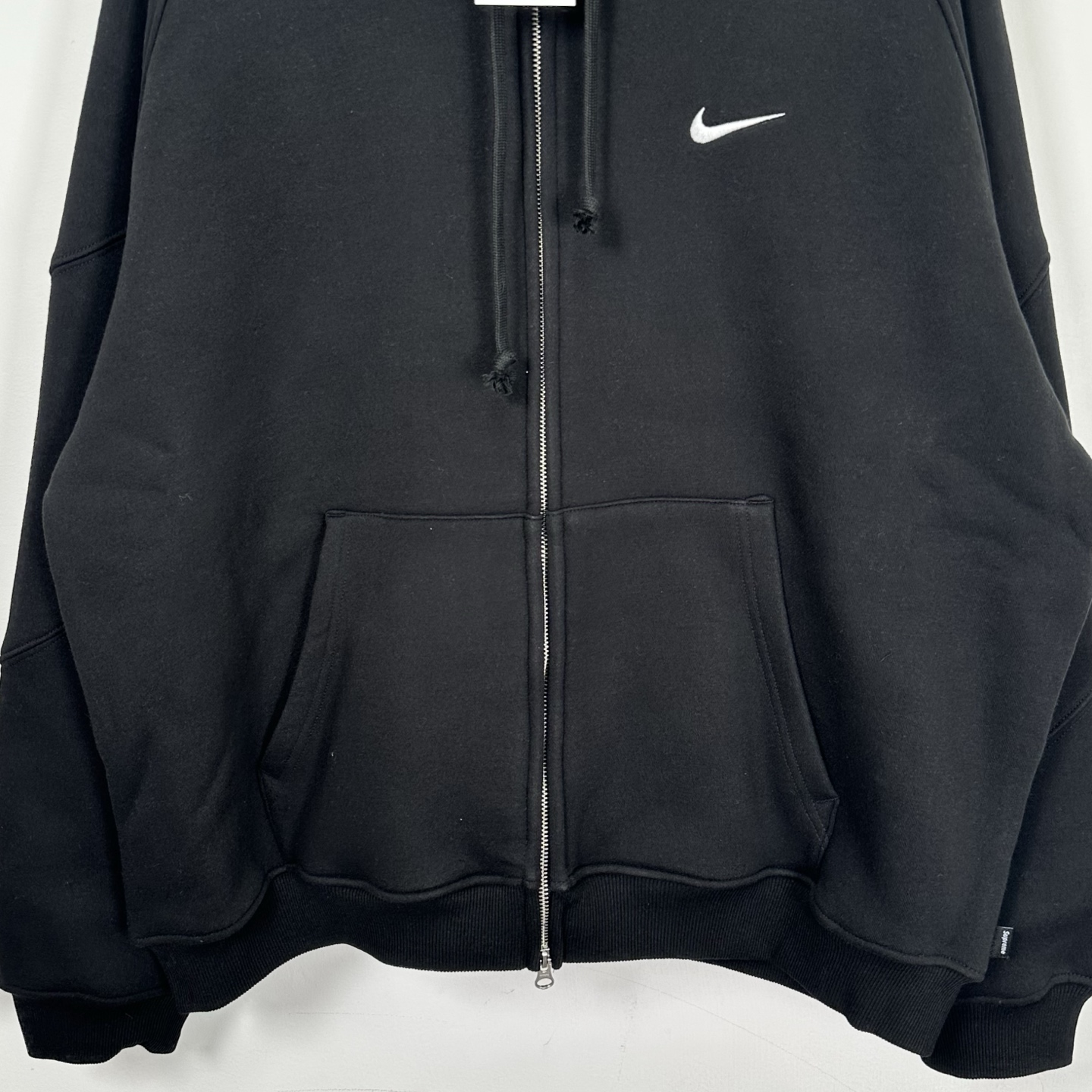 Supreme x Nike Zip Up Hooded Sweatshirt "Black"（SUP-SS25-222）