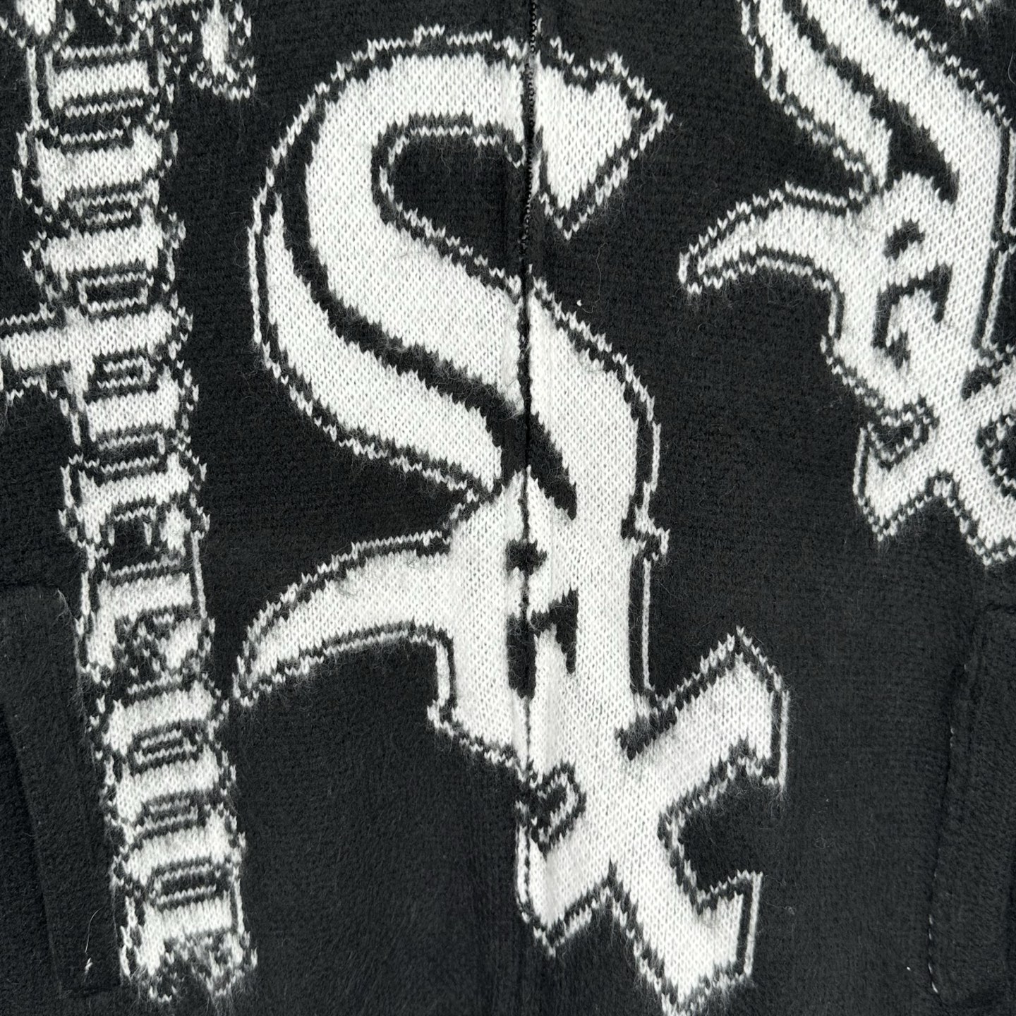 Supreme Chicago White Sox Zip Up Hooded Sweater "Black"（SUP-FW25-037）