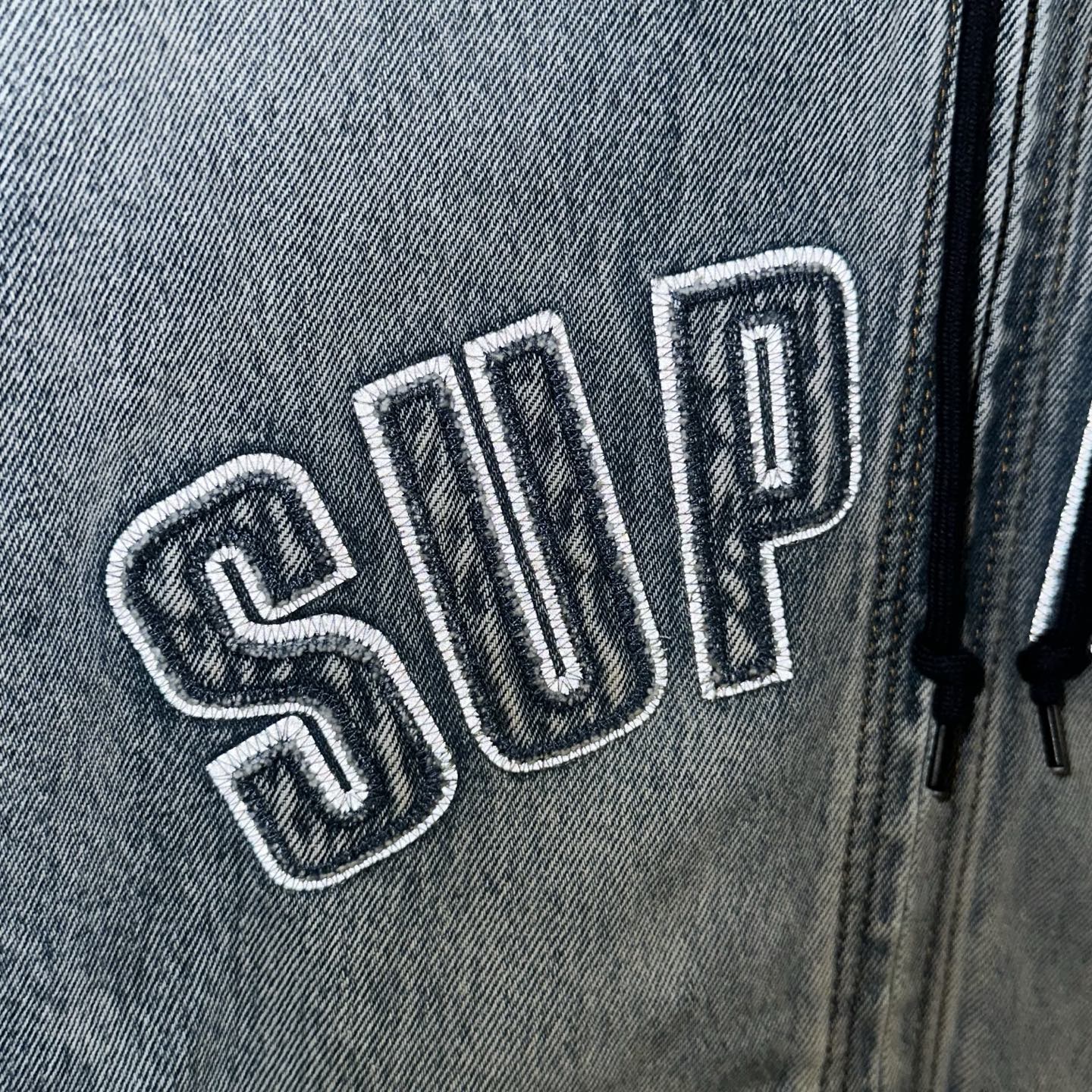 Supreme Reflective Arc Hooded Work Jacket "Denim"（SUP-FW25-007）