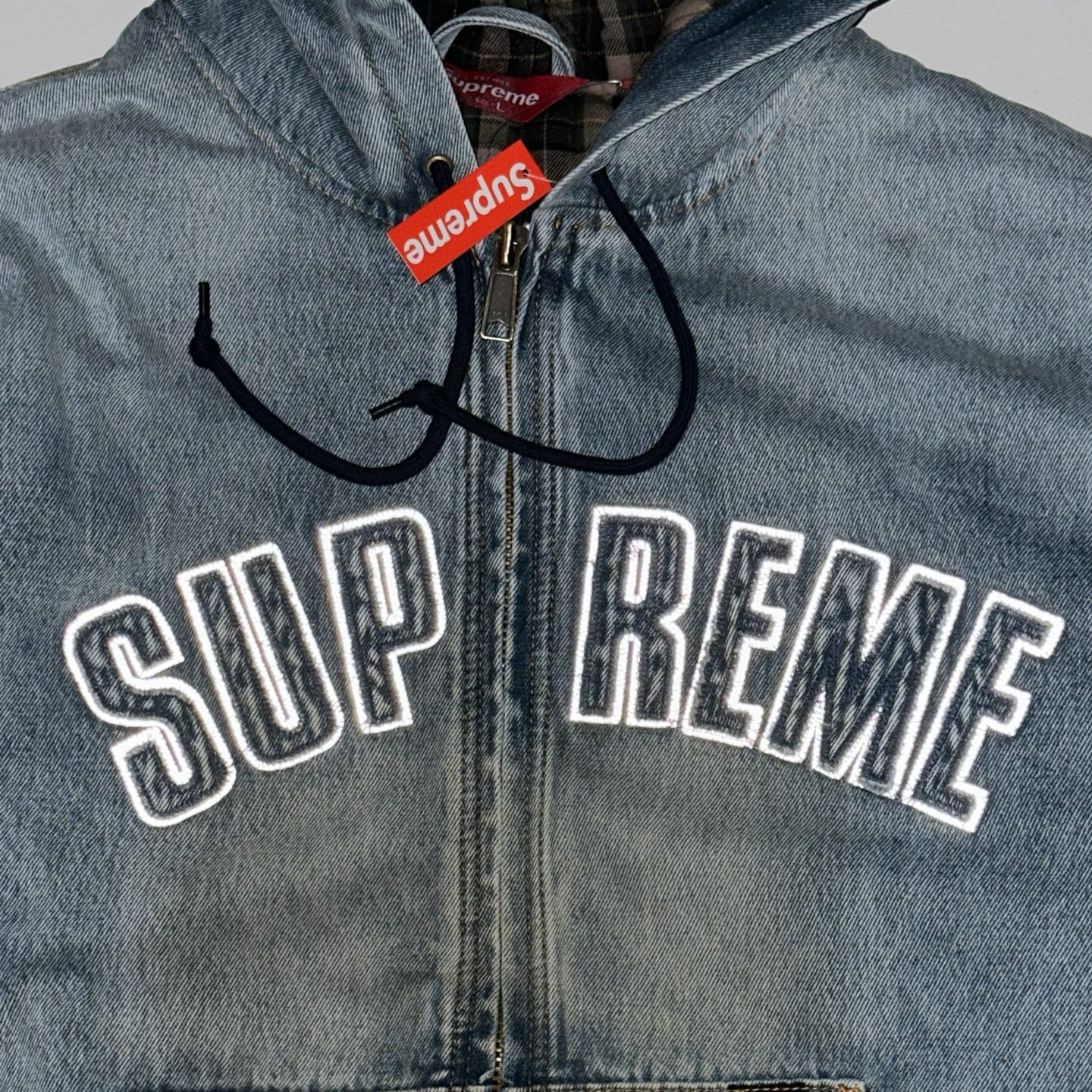 Supreme Reflective Arc Hooded Work Jacket "Denim"（SUP-FW25-007）