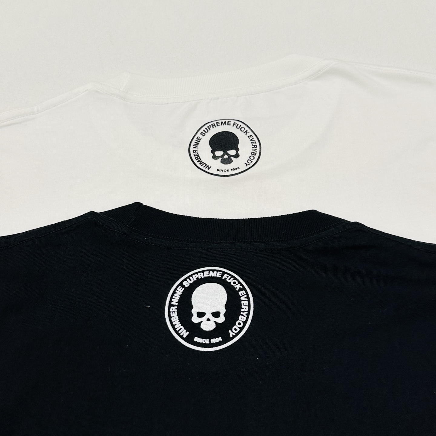 Supreme x Number (N)ine Manson Tee "Black"（SUP-FW25-263）