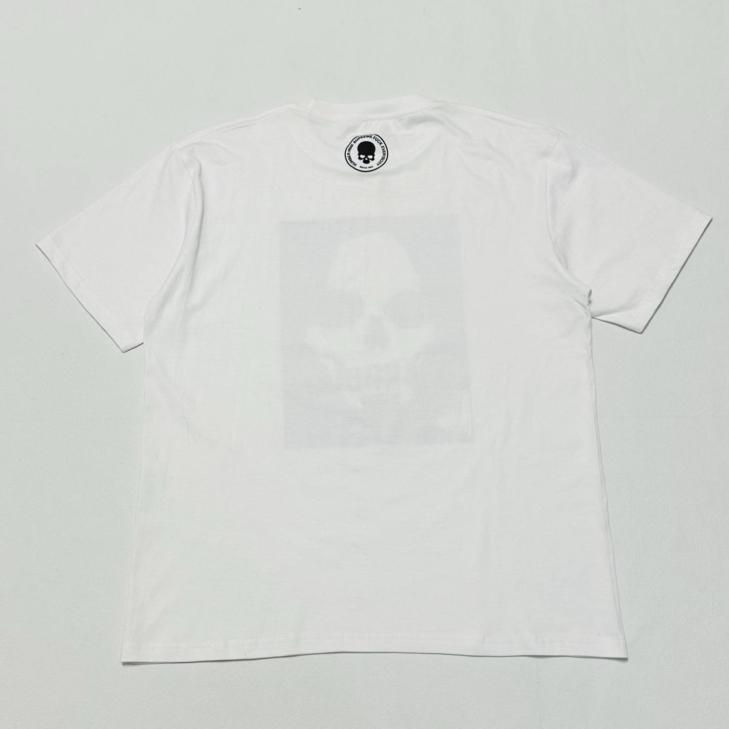 Supreme x Number (N)ine Manson Tee "Black"（SUP-FW25-263）