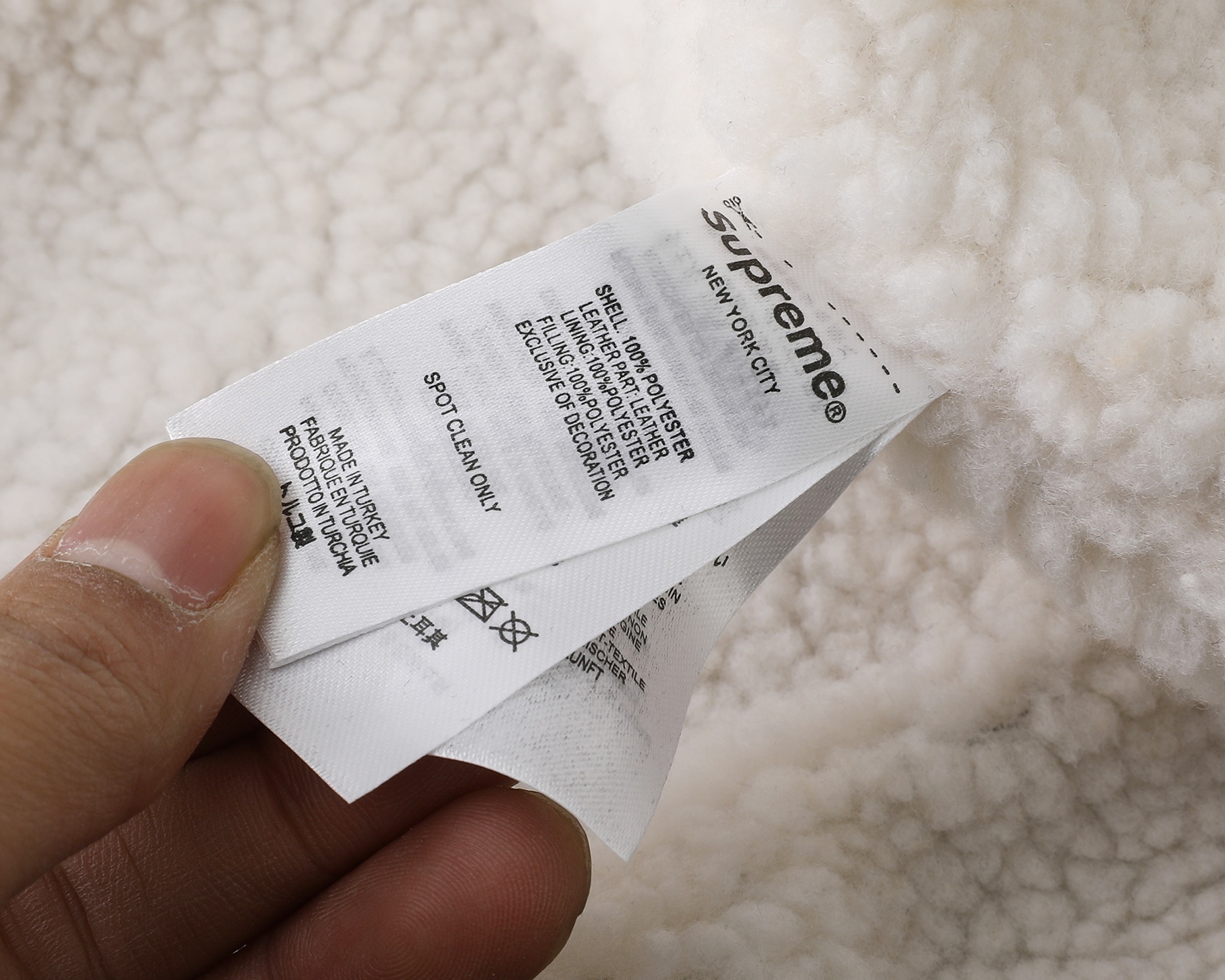 Supreme x Mitchell & Ness Lined Hooded Satin Varsity Jacket（SUP-FW25-058）