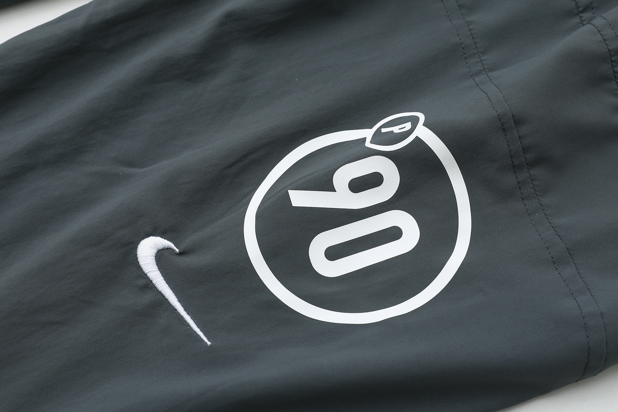 Palace x Nike Total P90 Track Bottom 'Grey'（P29NJG002）