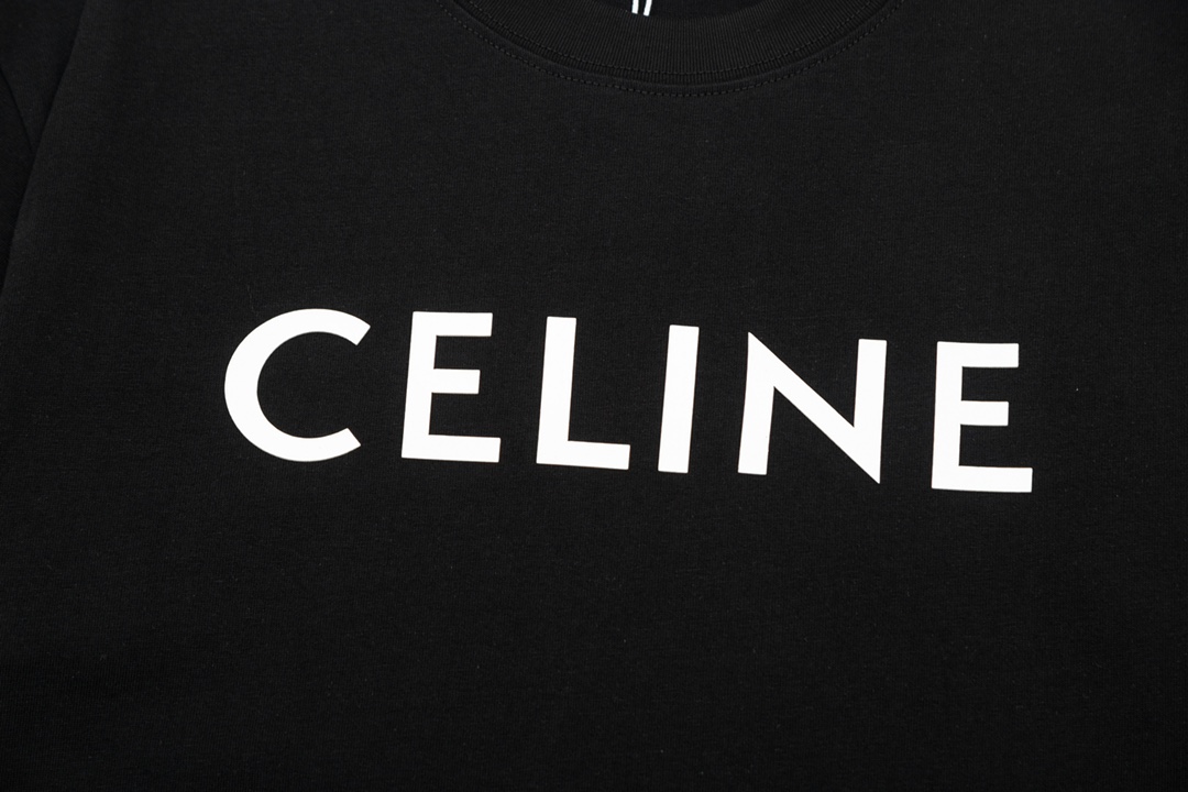 CELINE Loose T-shirt in Cotton Jersey (2X681671Q-38AW）