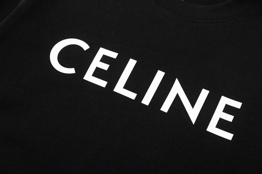 CELINE Loose T-shirt in Cotton Jersey (2X681671Q-38AW）