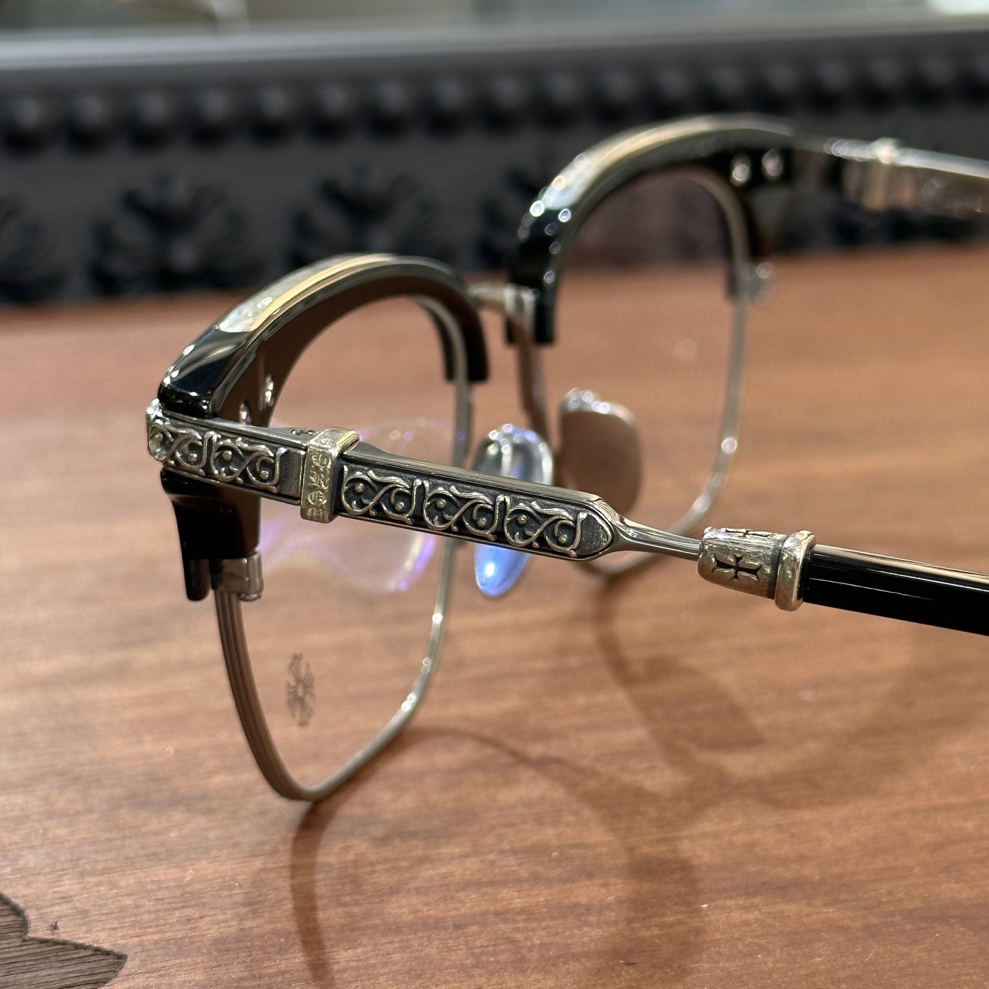 Chrome Hearts brand VERTICAL SMILE II/Side Eternity Vine eyeglasses(CHROME HEARTS 424)