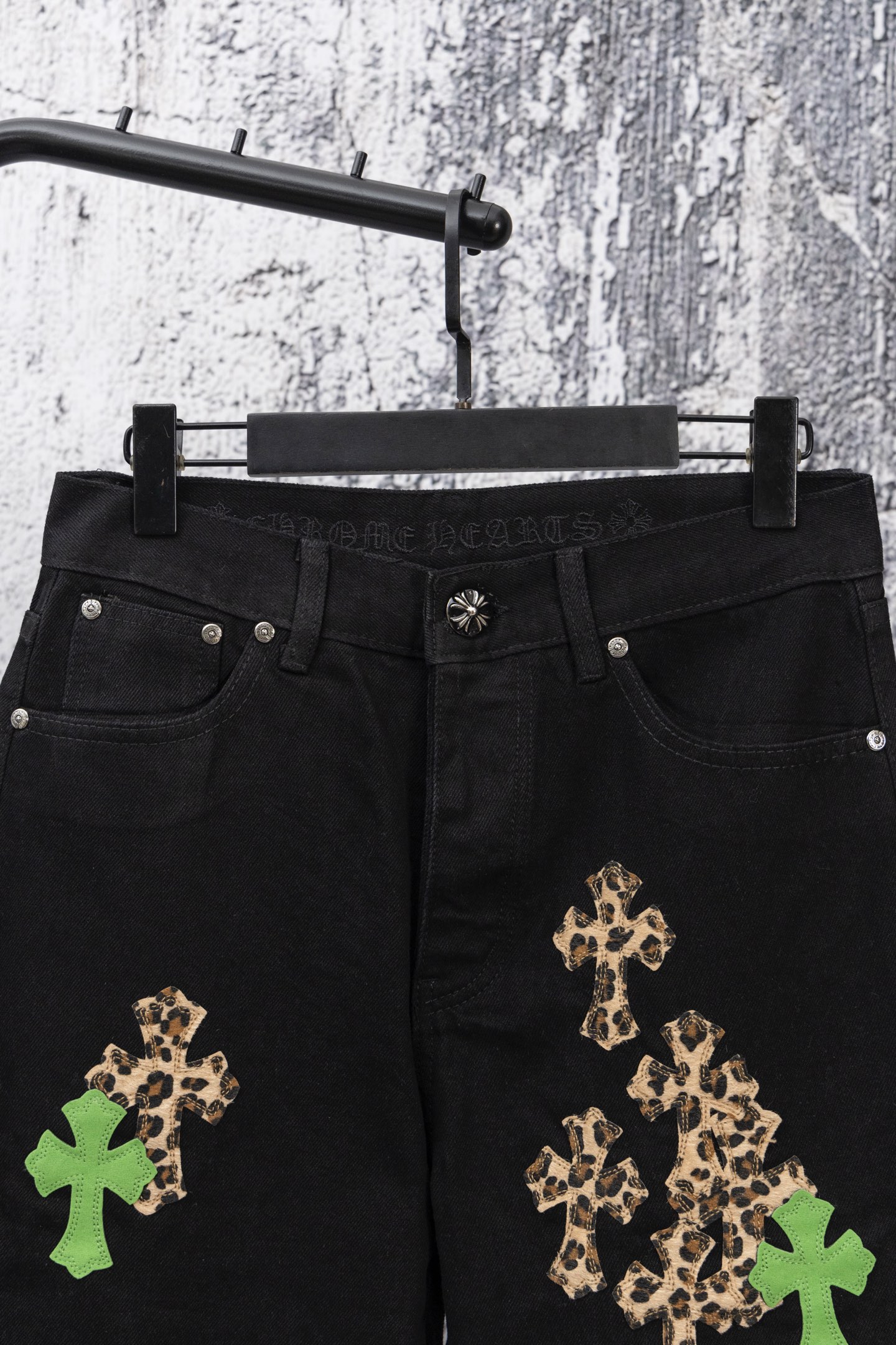Chrome Heart embroidered print straight-leg jeans（CH-2025102205）
