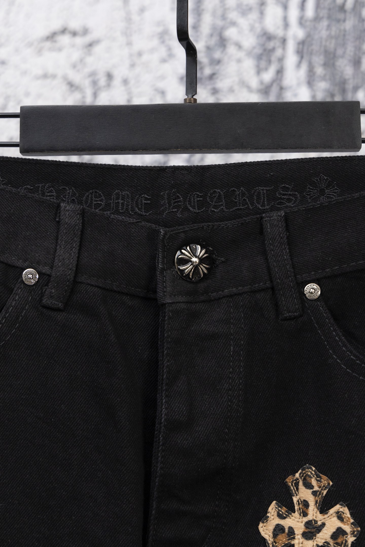 Chrome Heart embroidered print straight-leg jeans（CH-2025102205）