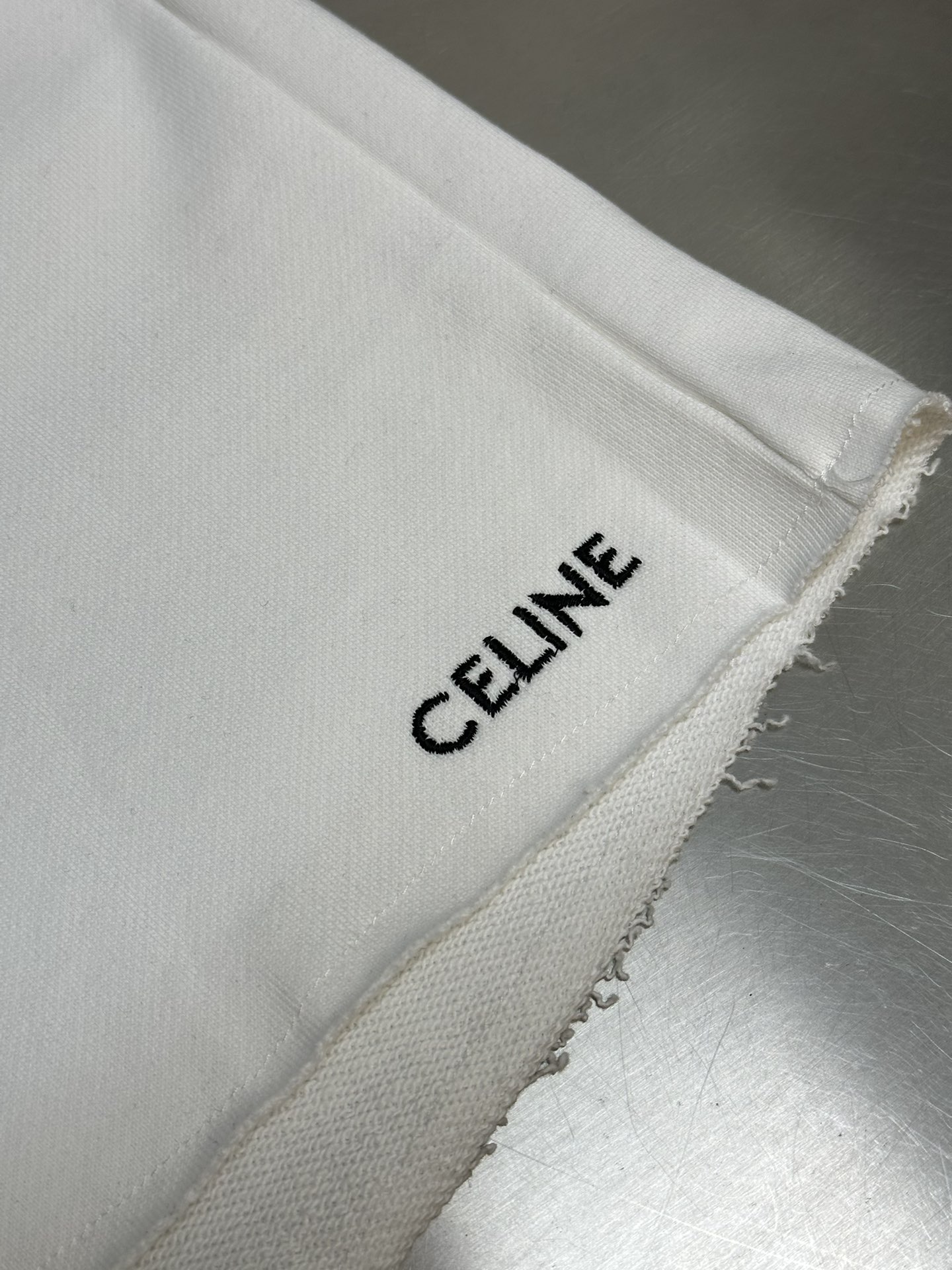 CELINE Embroidered Shorts In Cotton Fleece "Black/White"（2Z063670Q-38AW）