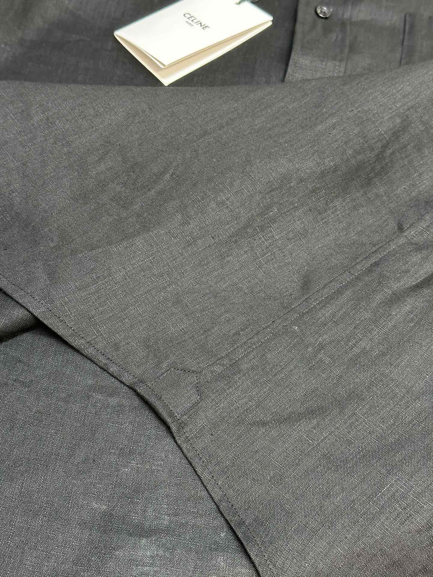 CELINE loose shirt in linen - BLACK (2C982170U-38NO）