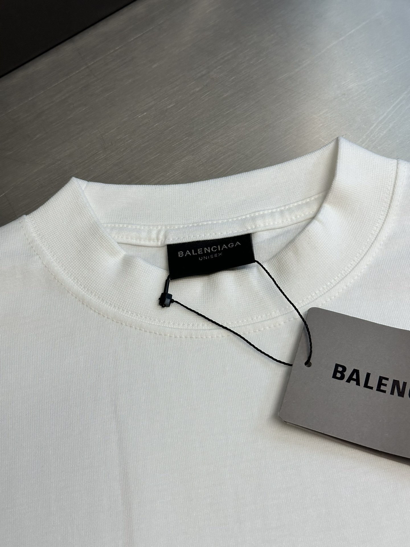 BALENCIAGA Champs-Elysees T-Shirt Oversized in Vintage Jersey "Off White"（787349TRVN19016）