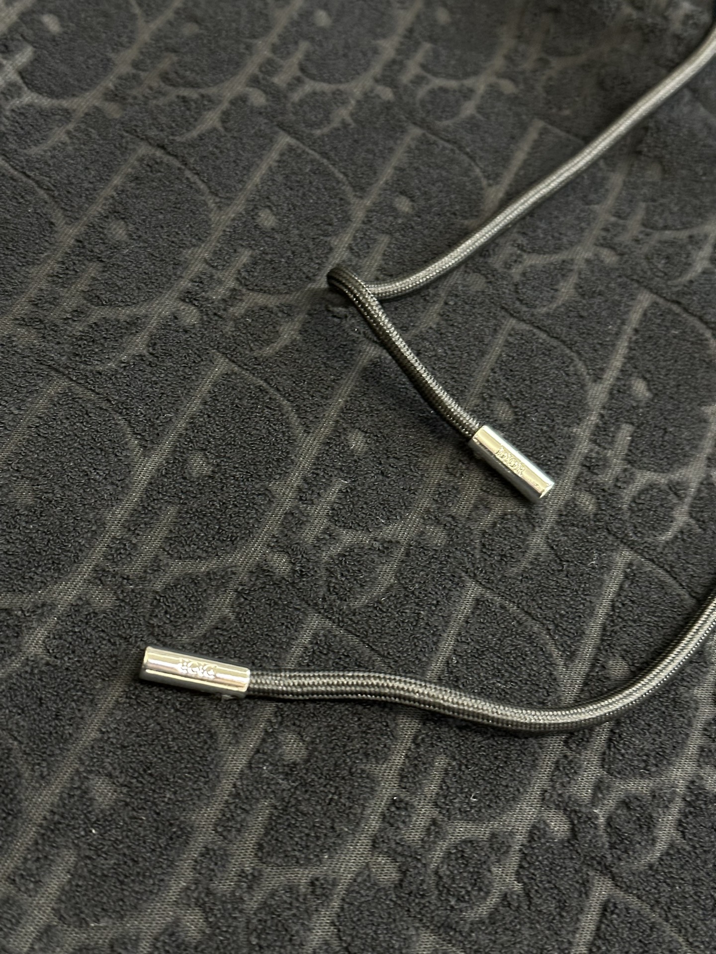 DIOR Solid Color Drawstring For Men（013J605C0607-C020）