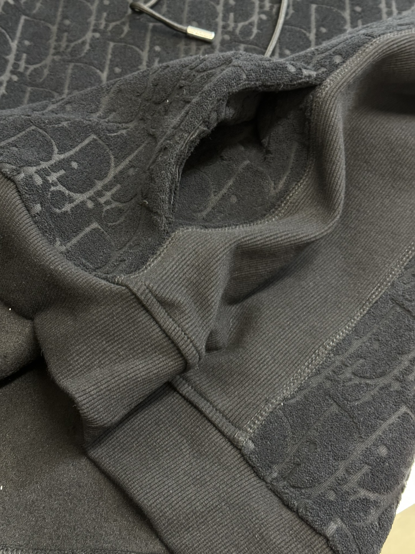 DIOR Solid Color Drawstring For Men（013J605C0607-C020）