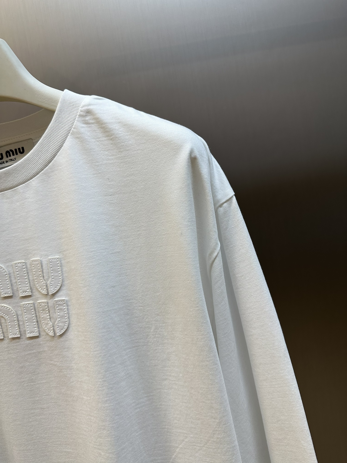 MiuMiu White Cotton T-shirt With Embroidered Logo （MJL862-1YXT-F0009-S-232）
