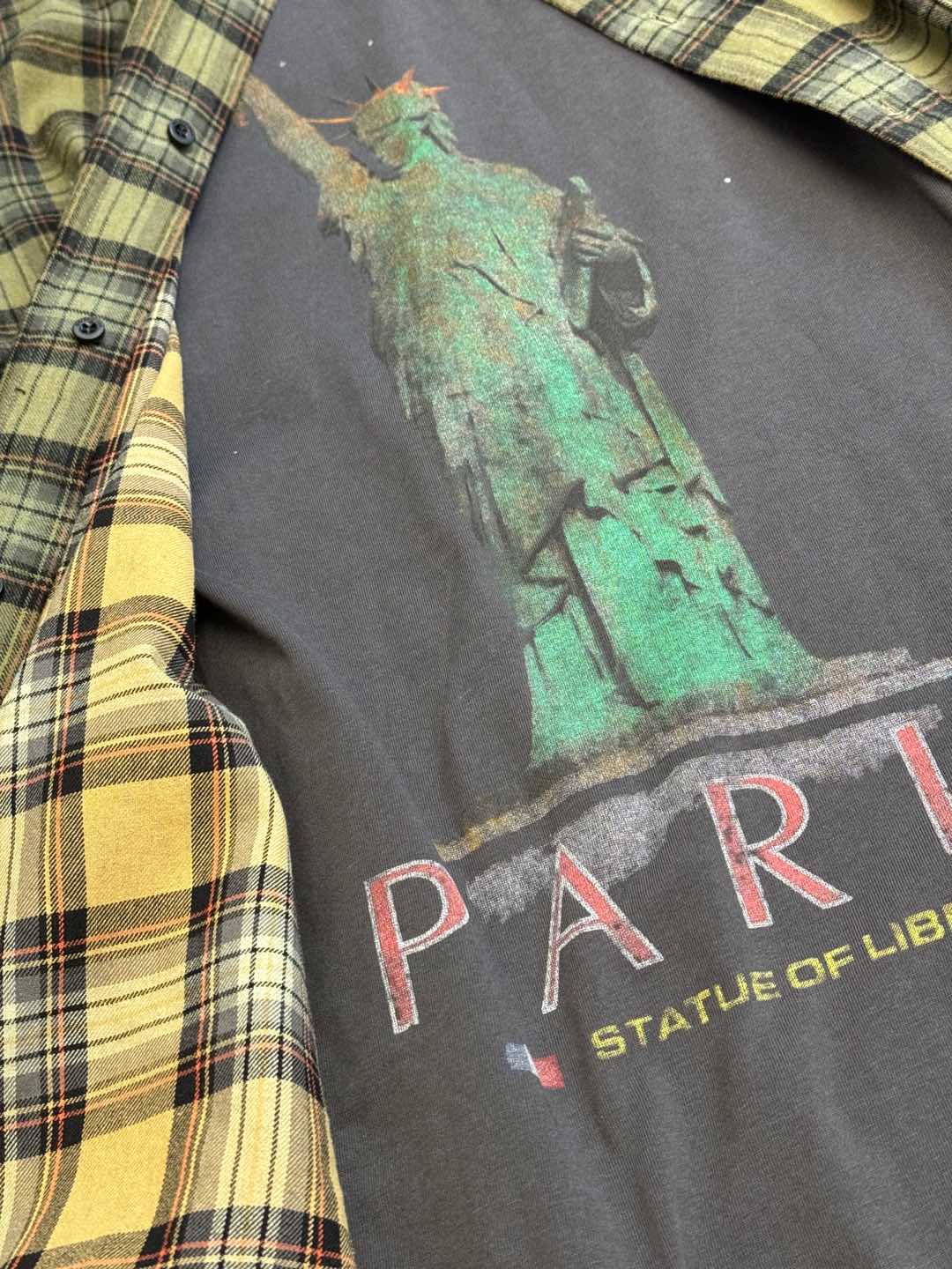 BALENCIAGA Paris Liberty Layered Shirt (794656TQM202880）