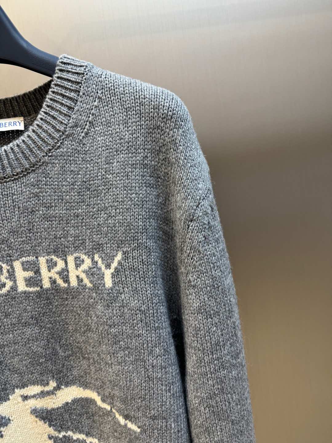 Burberry EKD Wool Cashmere Sweater（81048781）