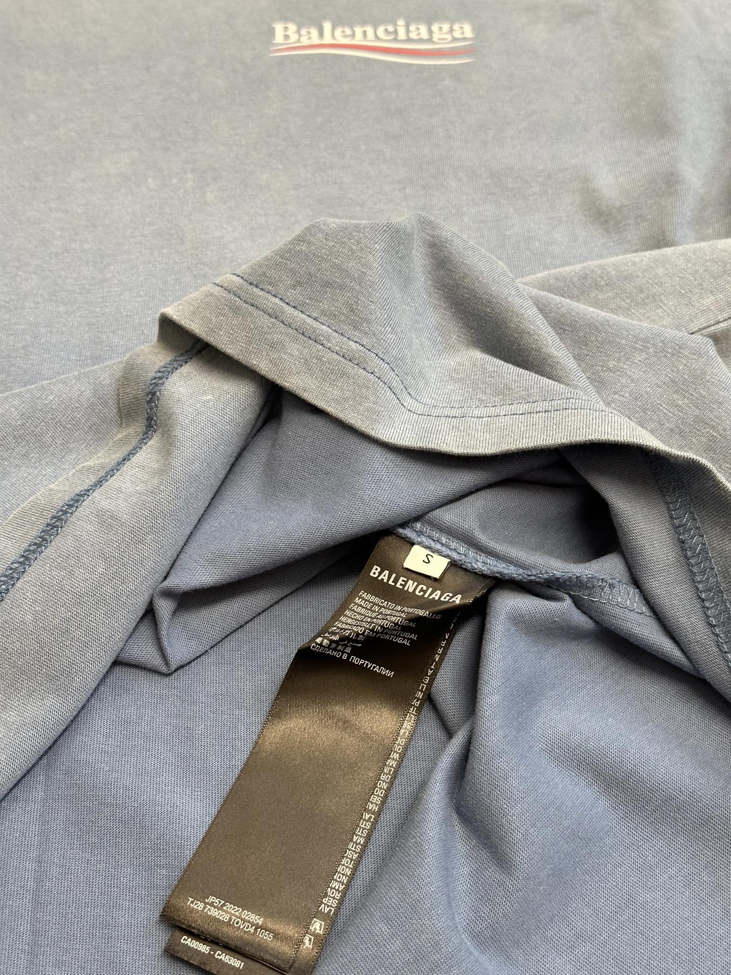 BALENCIAGA  Men's Political Campaign T-shirt Medium Fit in Faded Blue/white/red (764235TIV529798）