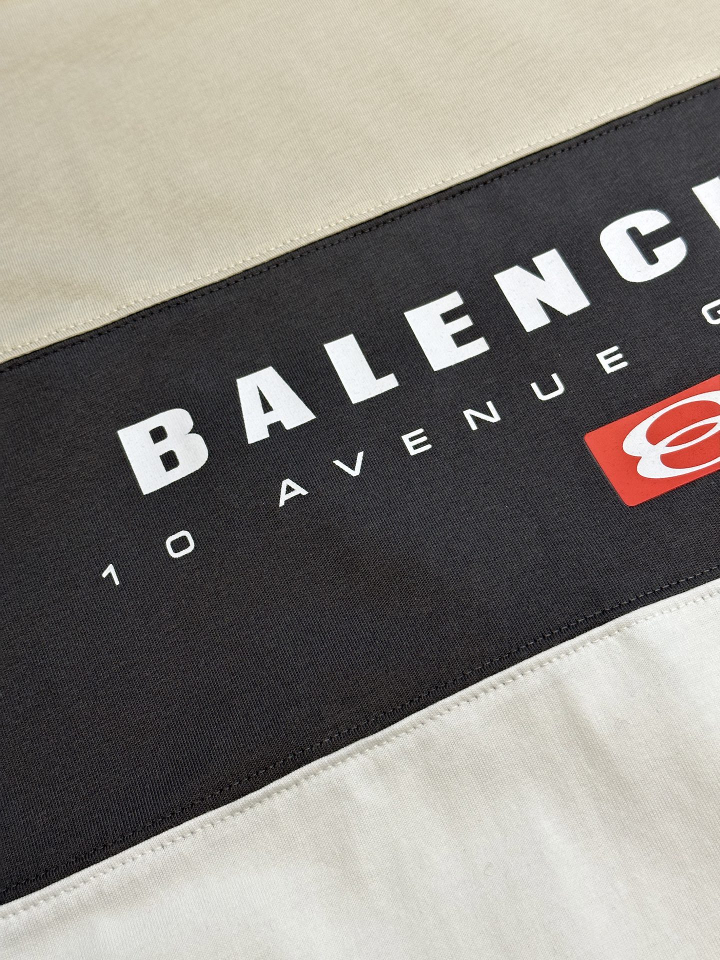 BALENCIAGAMen's Unity Sport T-shirt Large Fit in Heather Grey（744439TSVB11300）