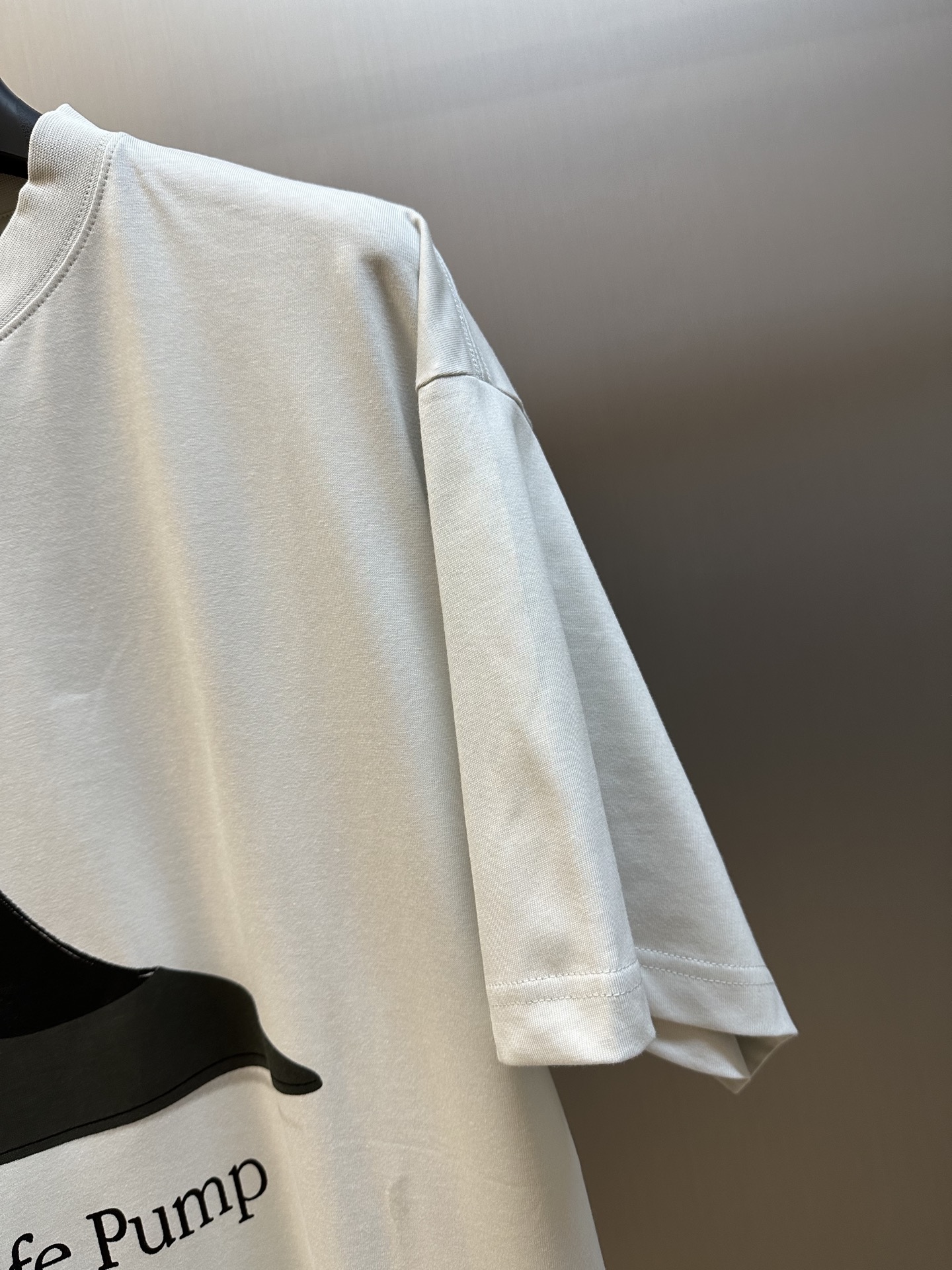  BALENCIAGAKnife Pump T-shirt Small Fit in Dirty White（809122TSVN49012）