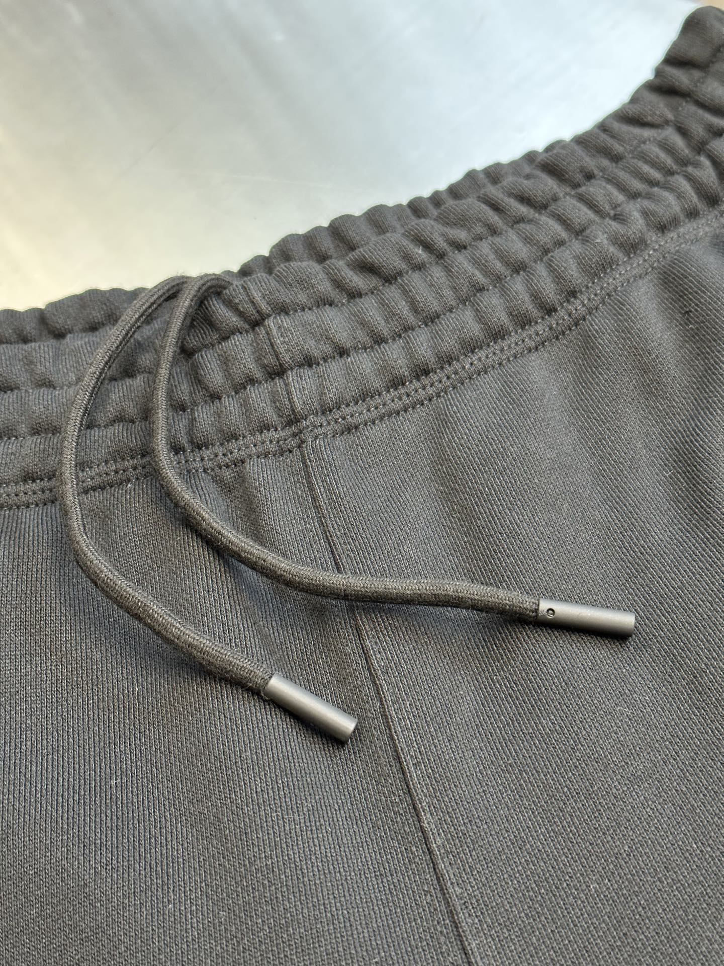 Burberry Check Label Cotton Jogging Pants in Black（81022781）