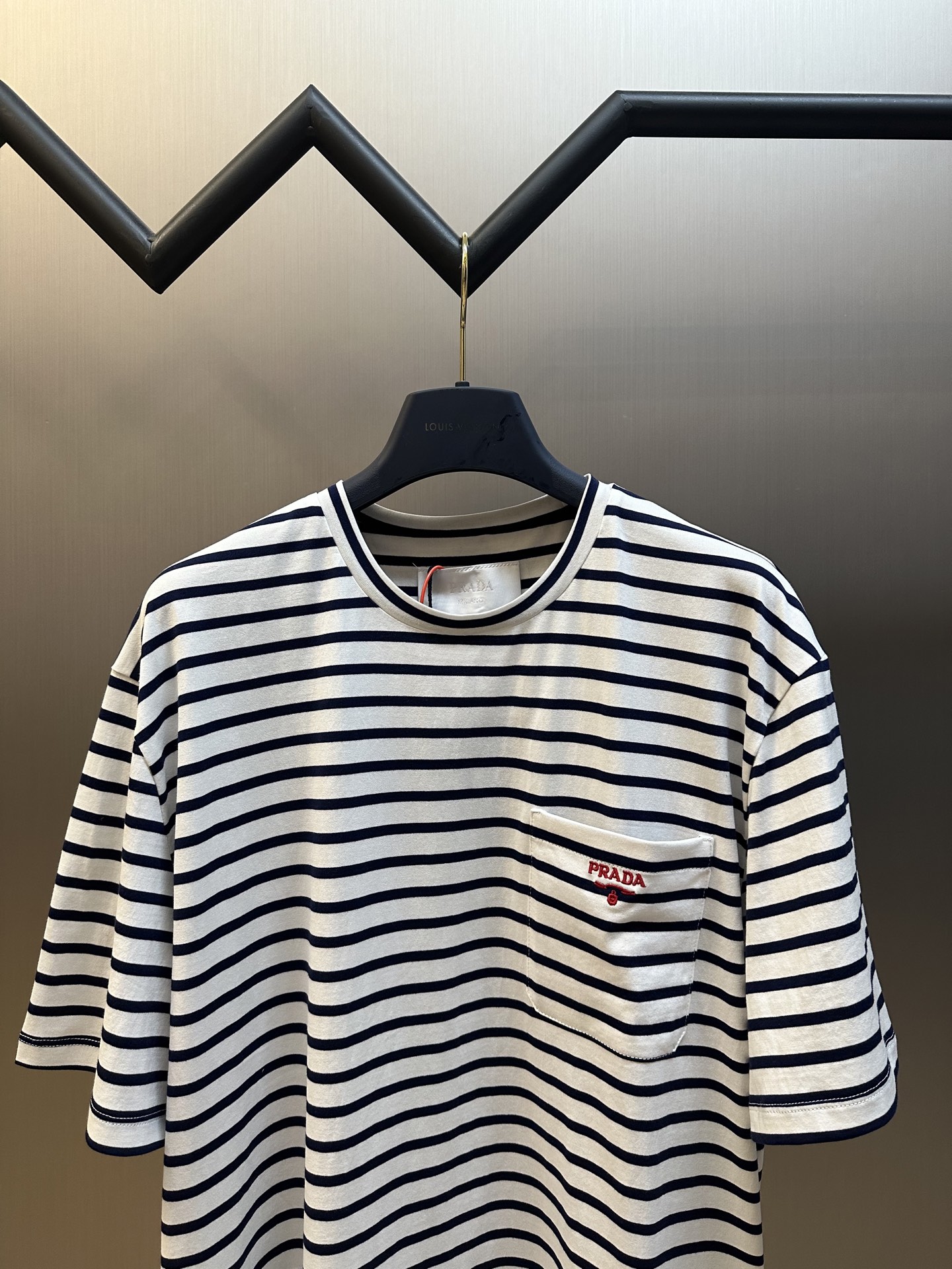 PRADA Striped Cotton Jersey T-Shirt in Blue and White（UJN929-1045-F0UB0-S-OOO）