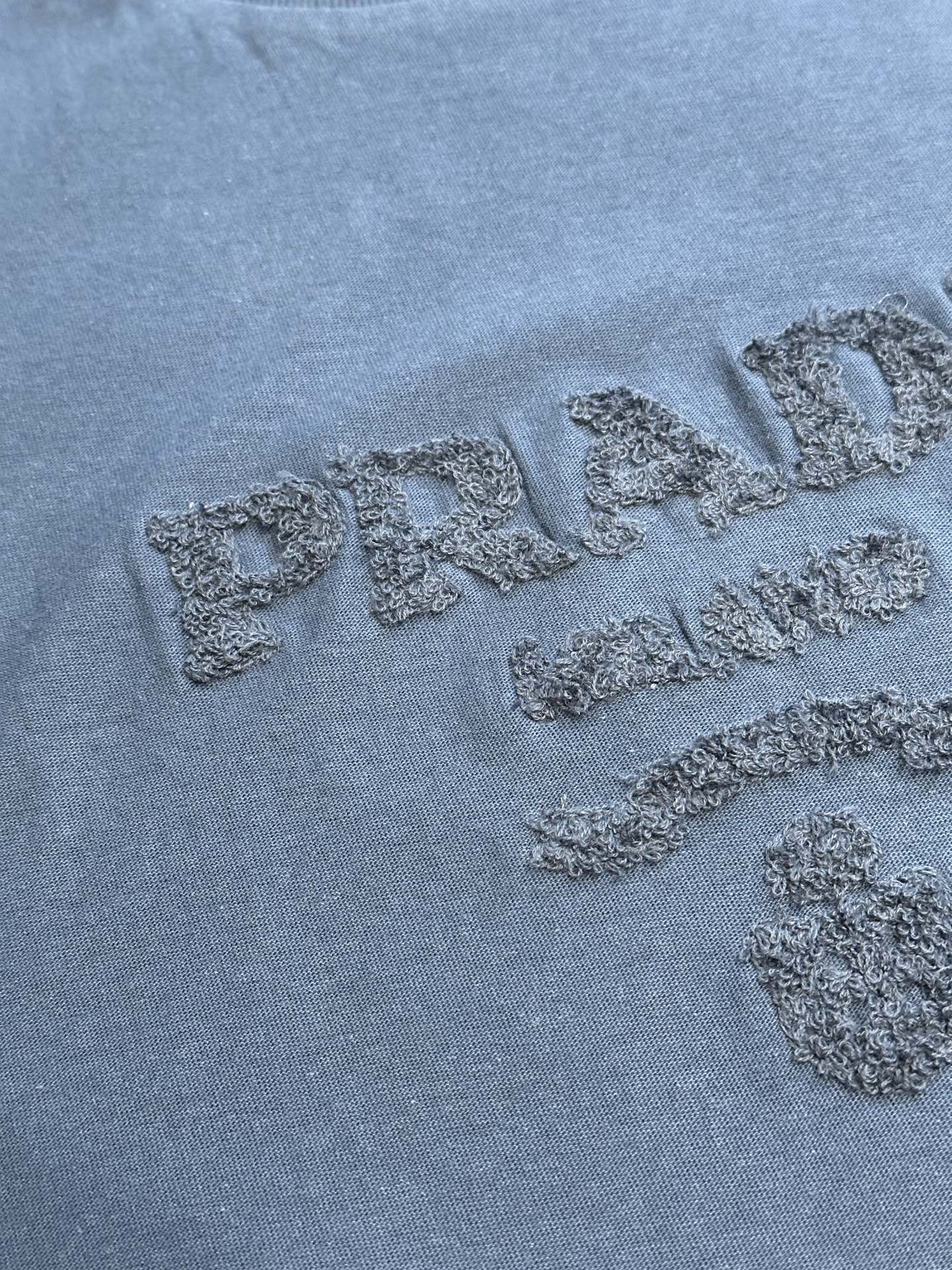 Prada t-shirt（35838R-10IN-F0009）