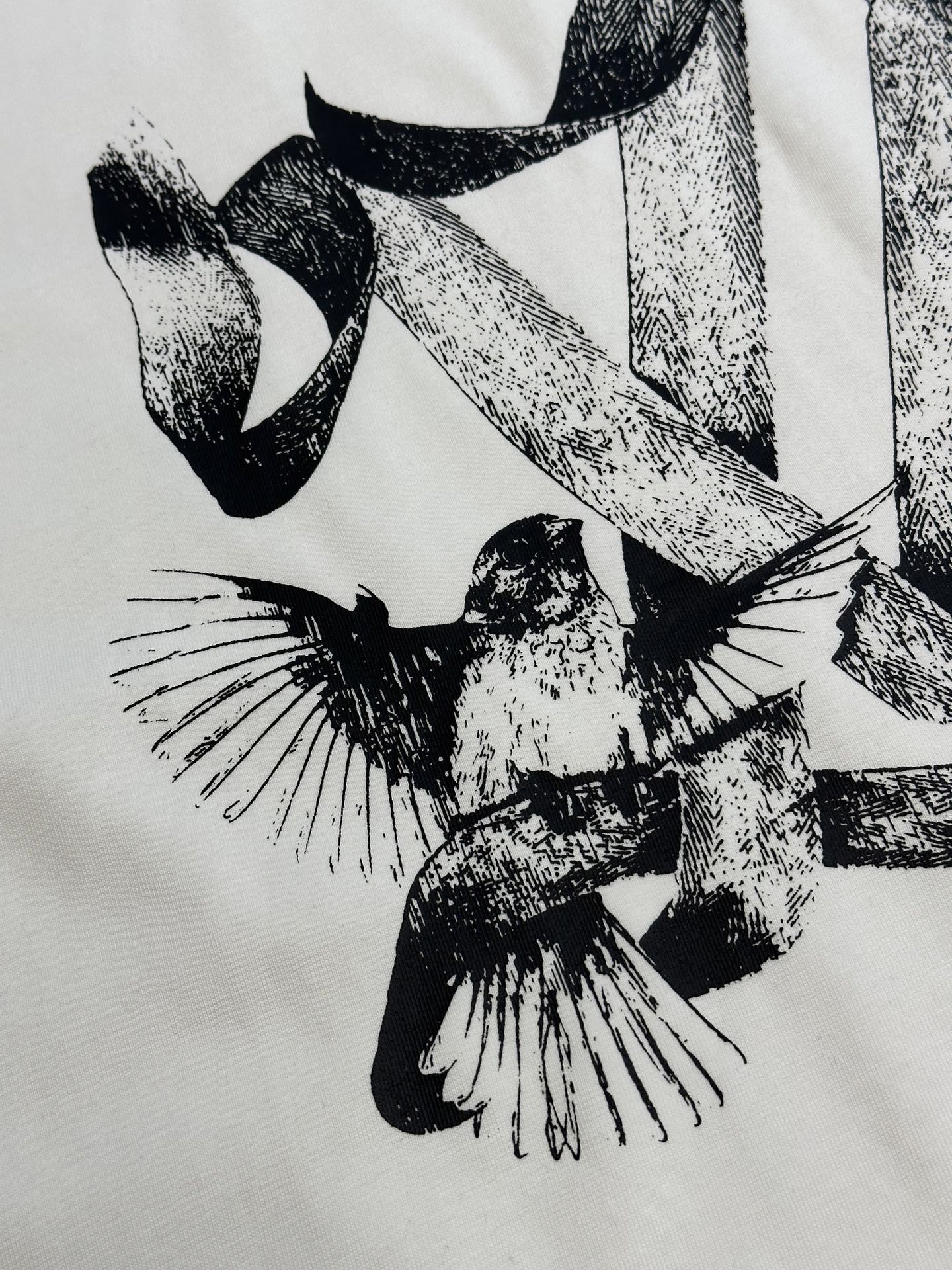 LOUIS VUITTONGraphic Cotton T-shirt 'White'（1ABXR6）