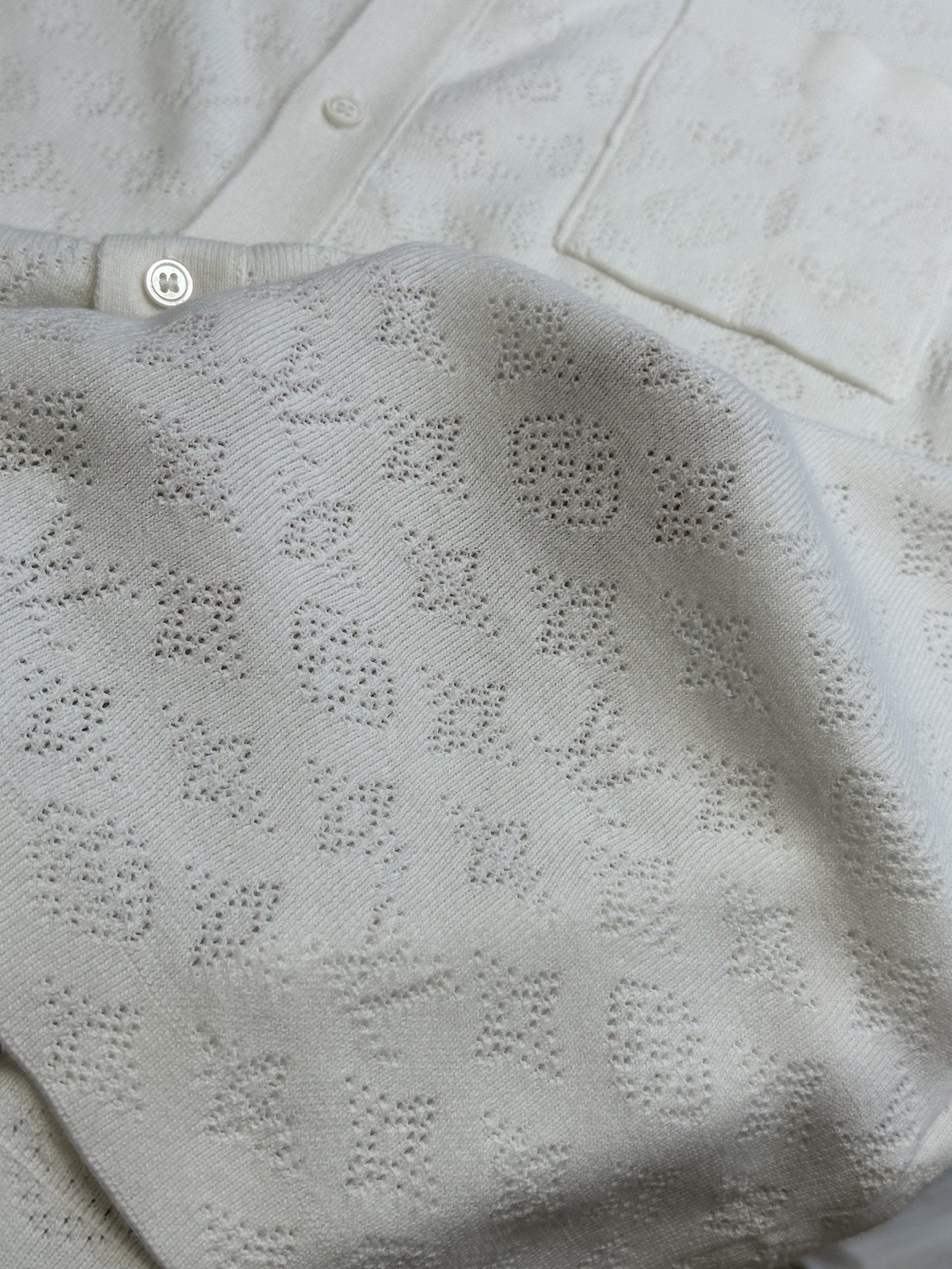 Louis Vuitton short sleeve shirt（1ABJ2W）