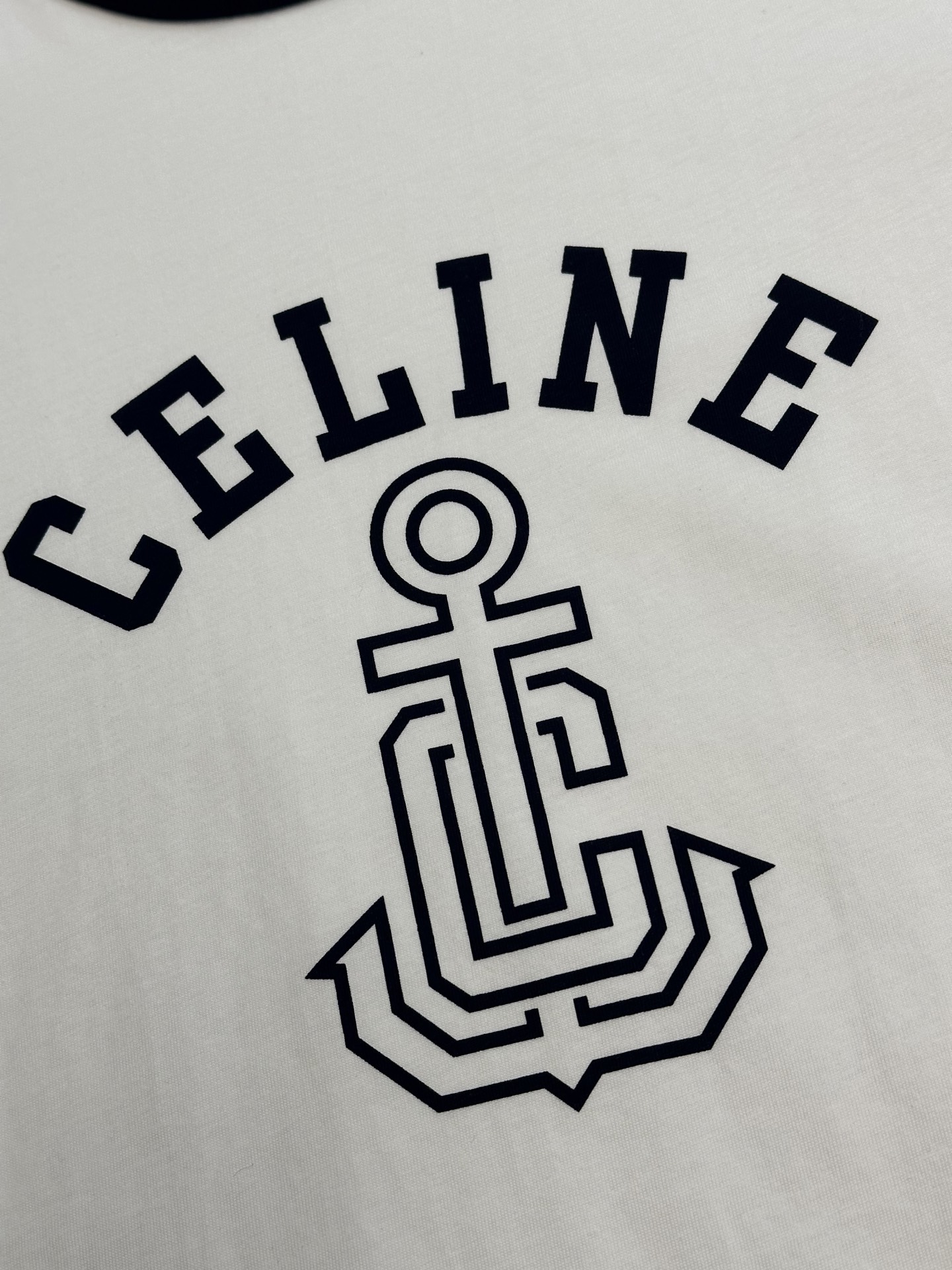 CELINE ANCHOR COTTON JERSEY 70S T-SHIRT (RX07I507Z-01MA）
