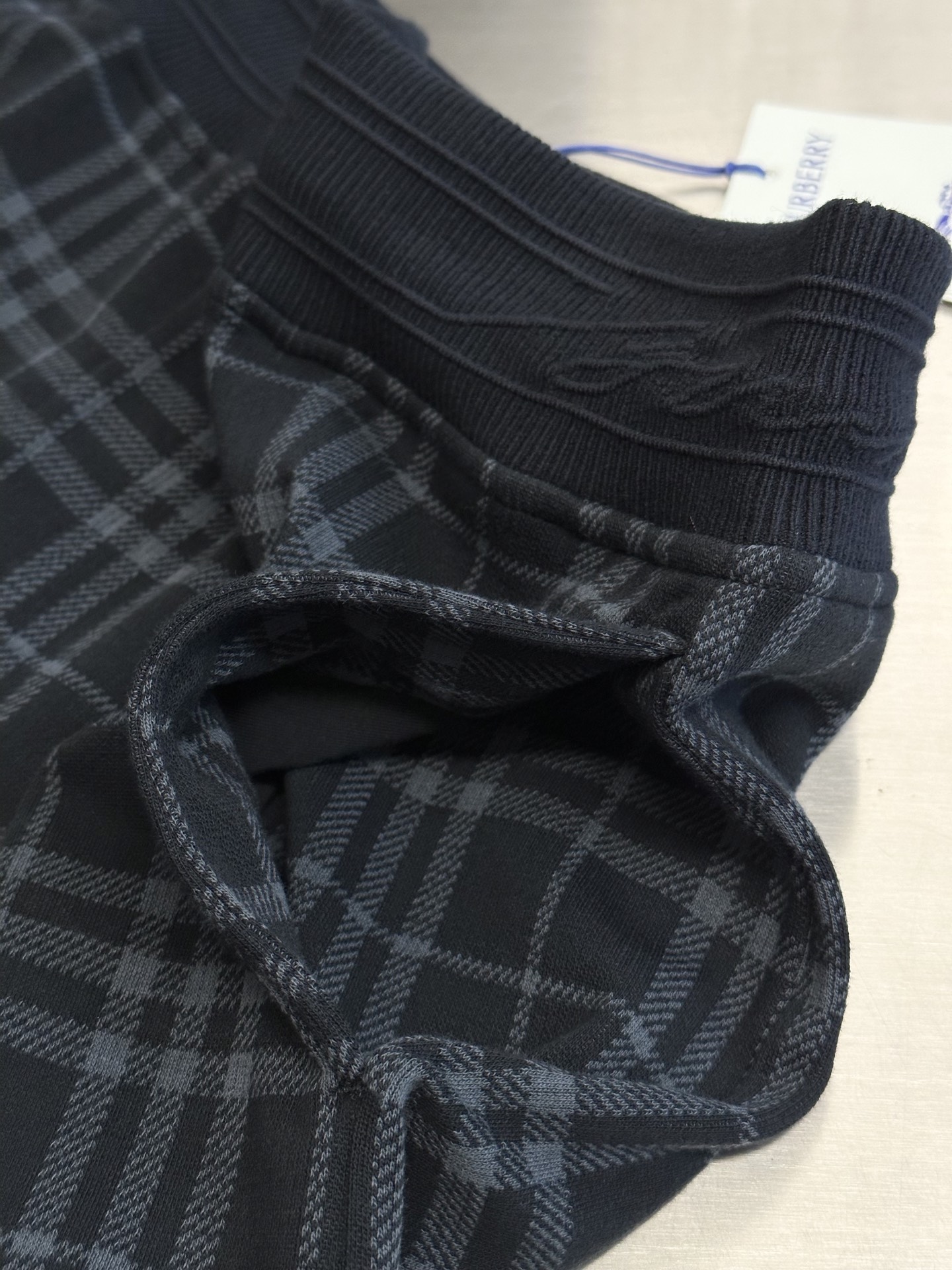 Burberry Check Stretch Cotton Blend Shorts（81018971）