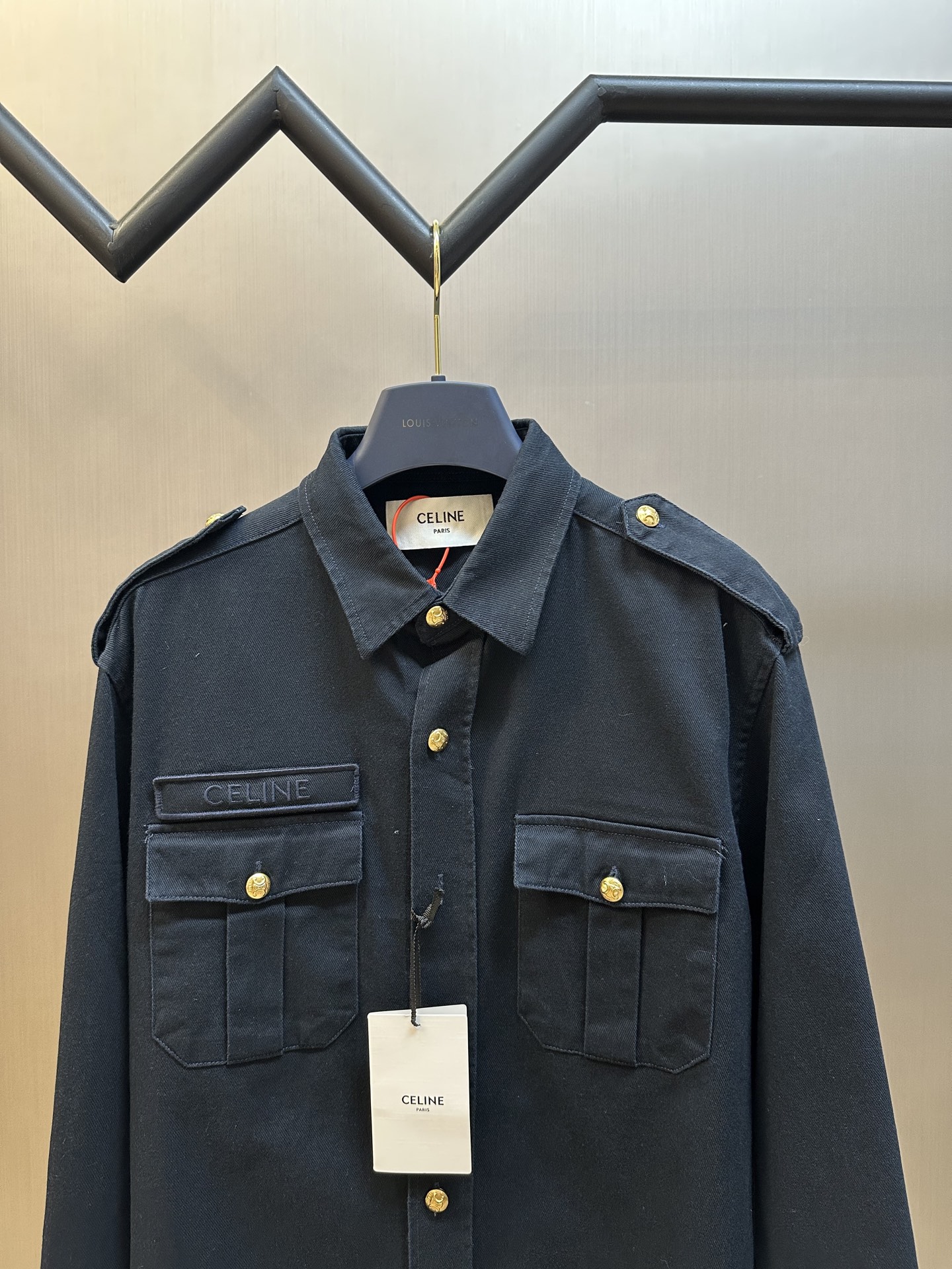 CELINE Men's Military Shirt in Cotton Wool Twill "Navy" (RC055364F-07MR）