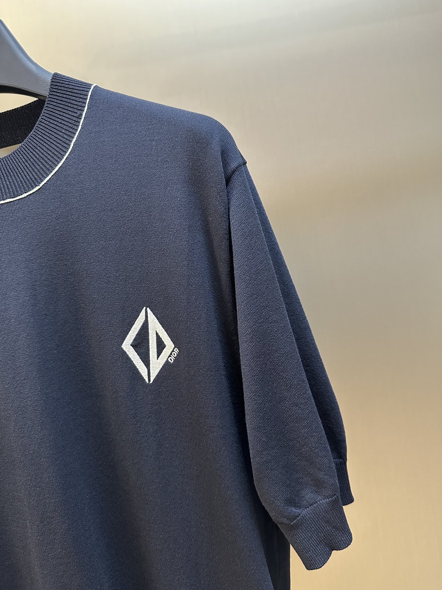 DIOR knitted T-shirt（393M666AT691-C588）