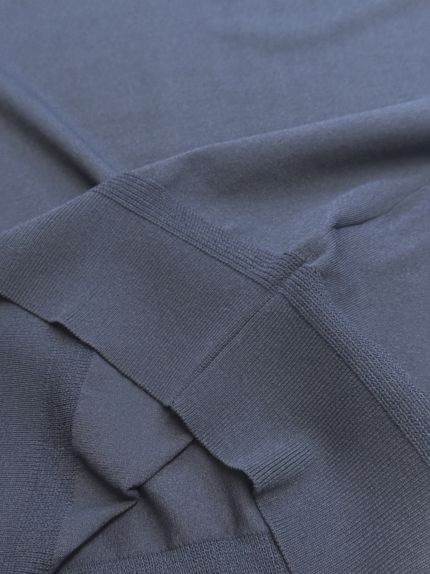 DIOR knitted T-shirt（393M666AT691-C588）