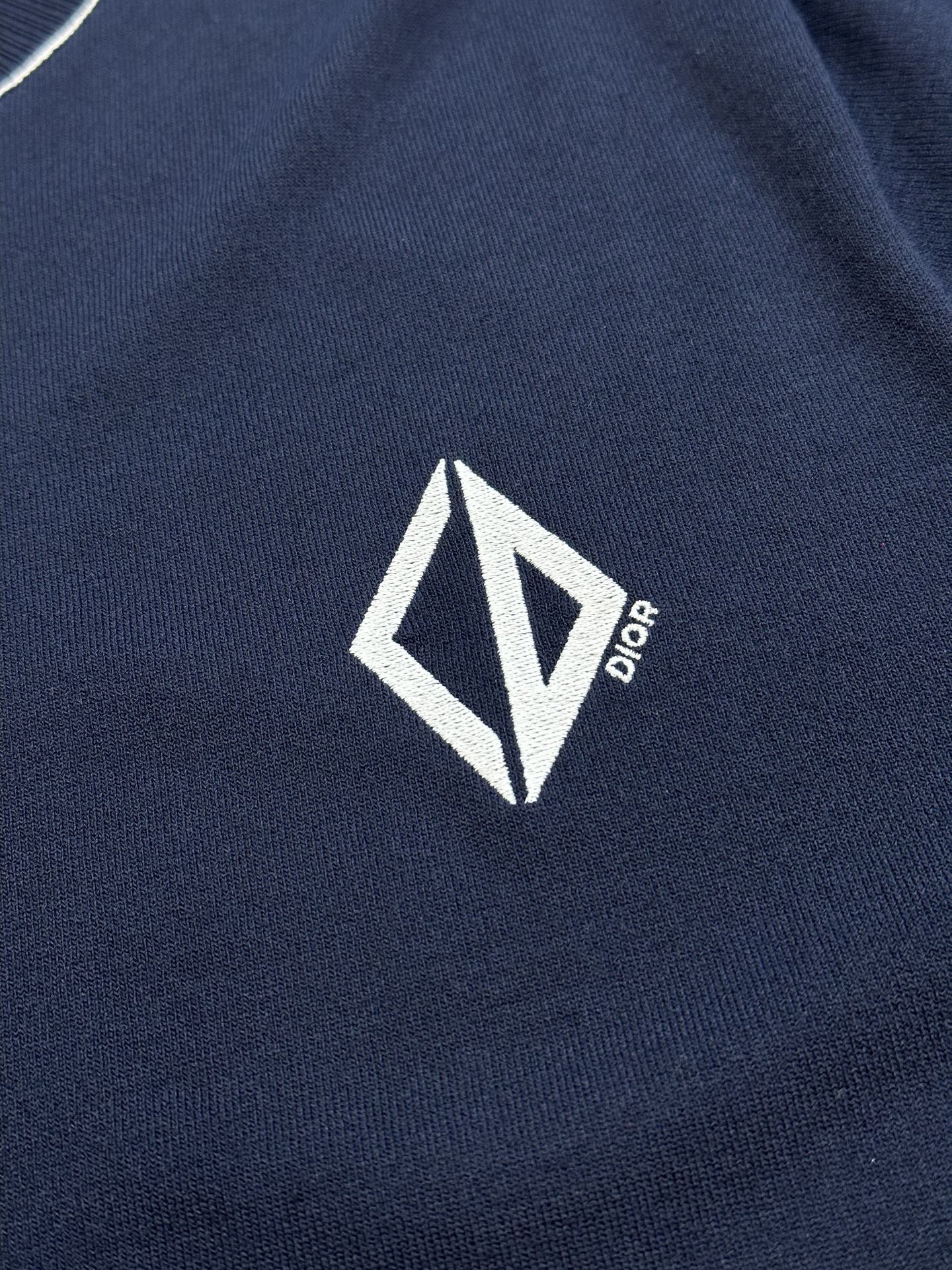 DIOR knitted T-shirt（393M666AT691-C588）