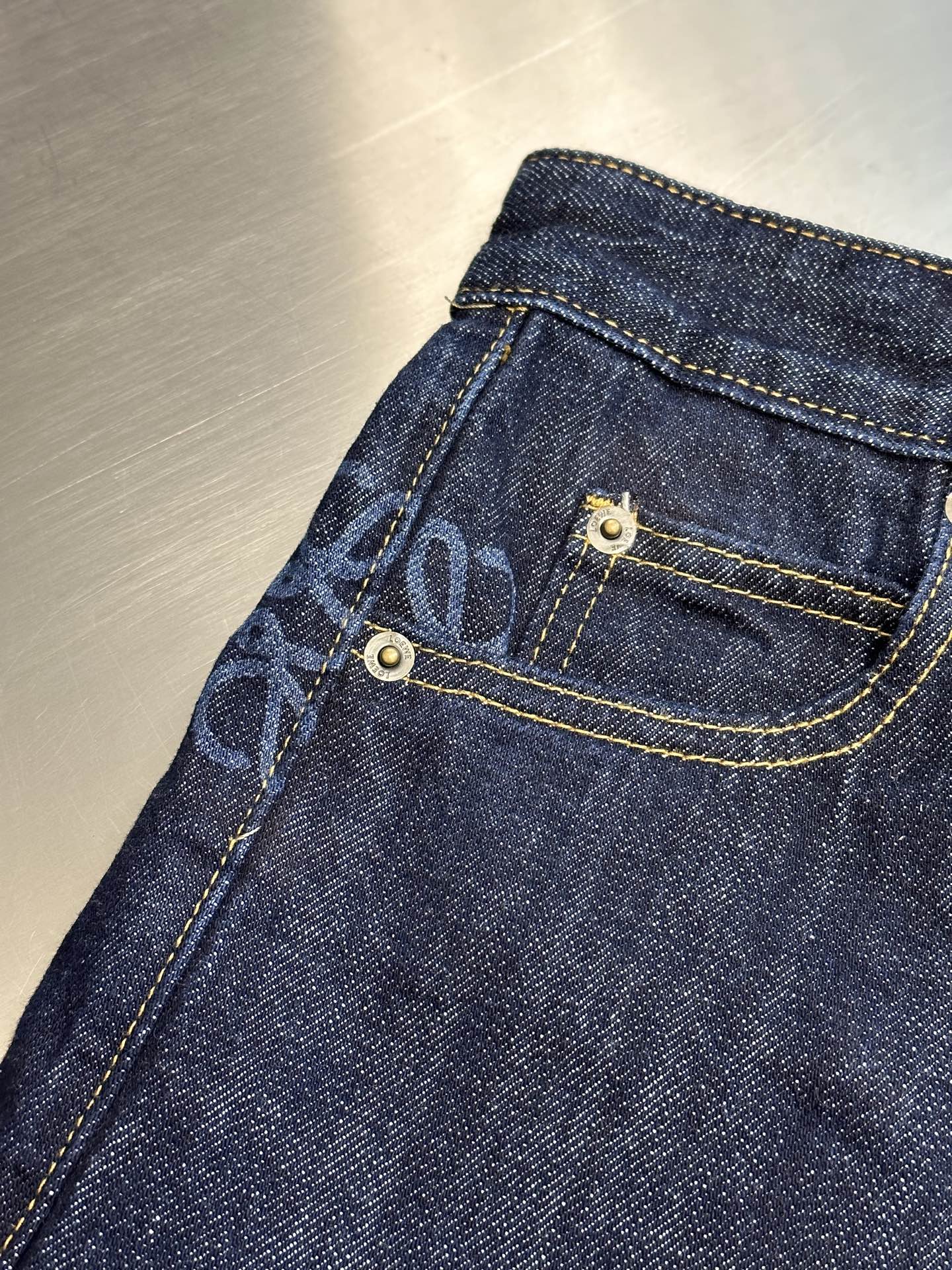 LOEWE Anagram Barrel Jeans (S359Y11XCQ-5380）