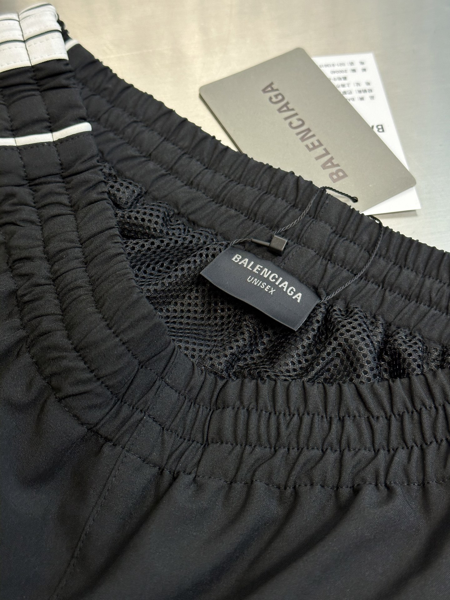 BALENCIAGA Men's Large Tracksuit Pants in Black（831371TRO311000）